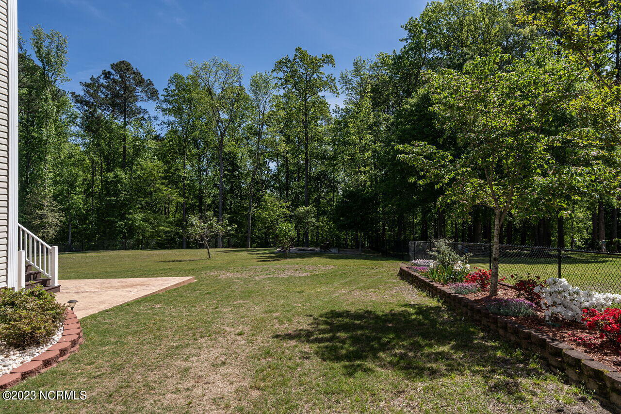 142 Scarlet Oak Property Photo 27