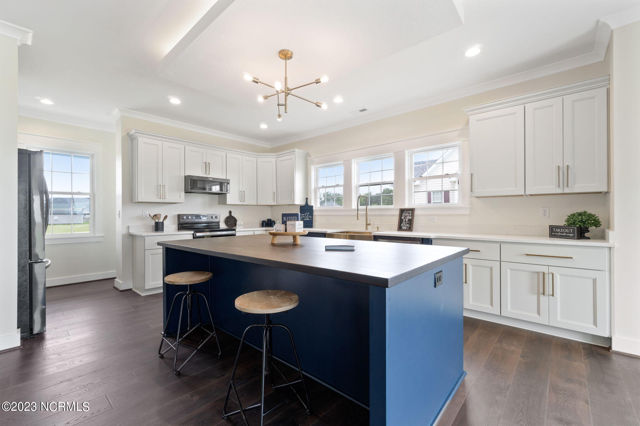 Charleston Spinnaker Street Property Photo 14