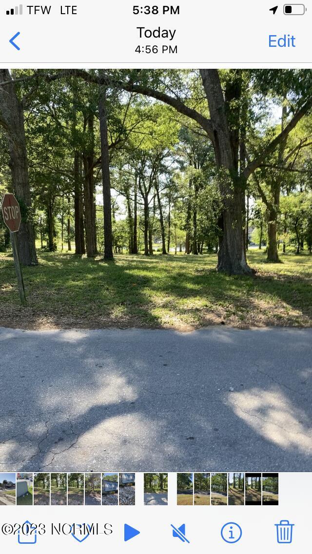8 Shoreline Drive Property Photo 4
