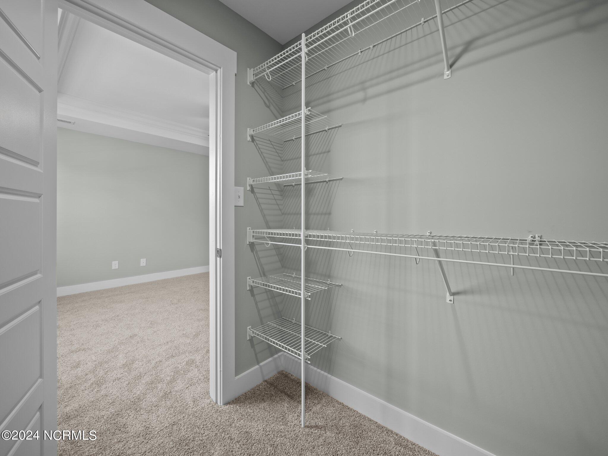 404 Bay Harbor Court Property Photo 22