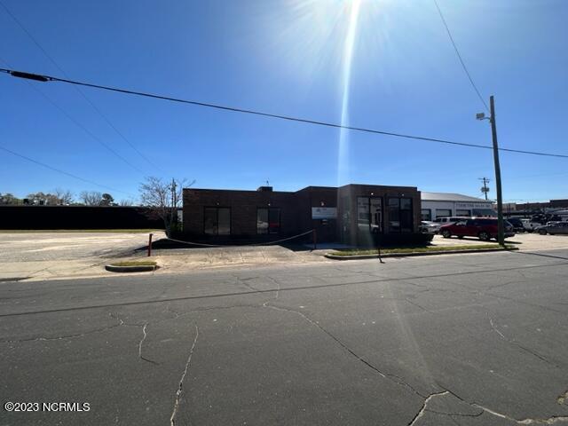 118 E Walter Street Property Photo 6