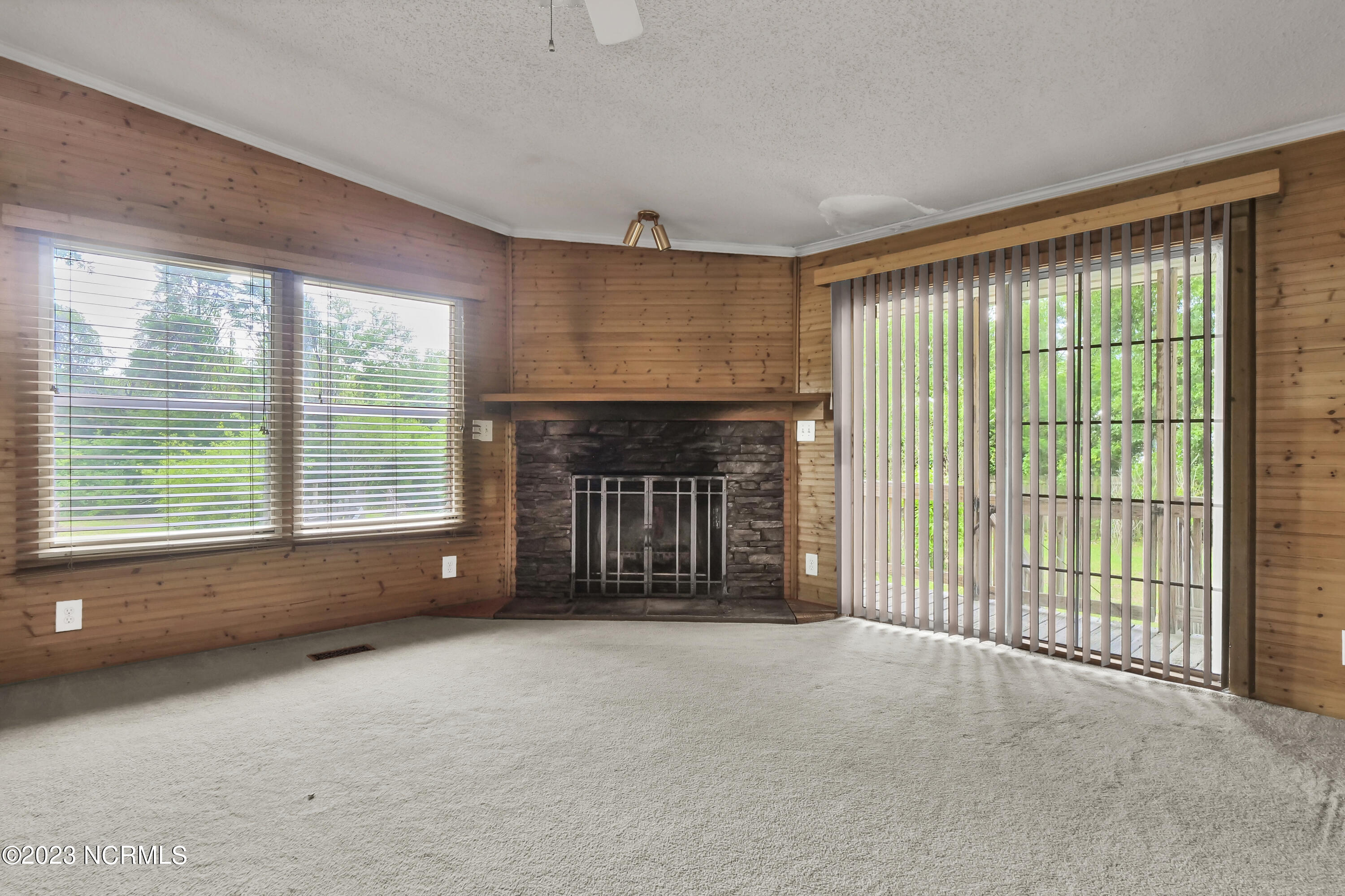 2645 Scotts Hill Loop Road Property Photo 11