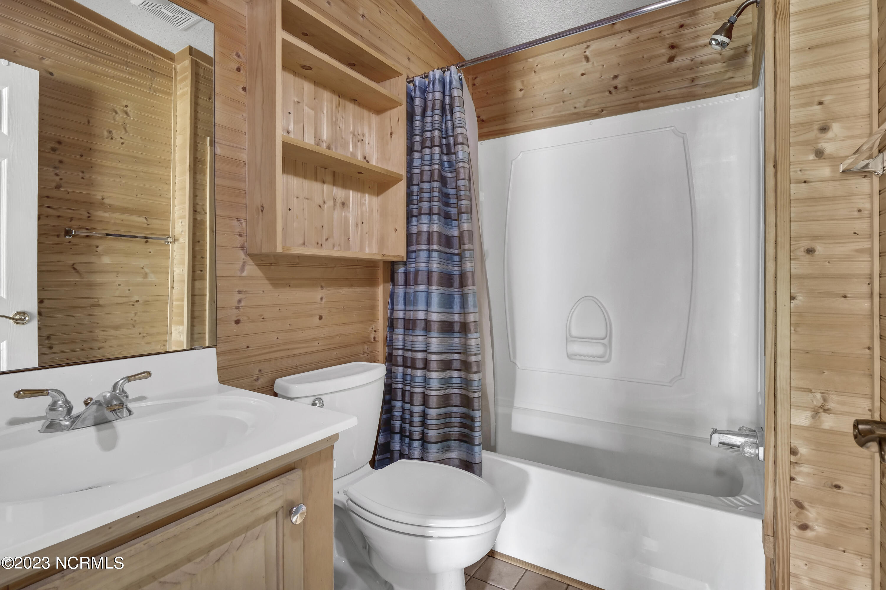 2645 Scotts Hill Loop Road Property Photo 17