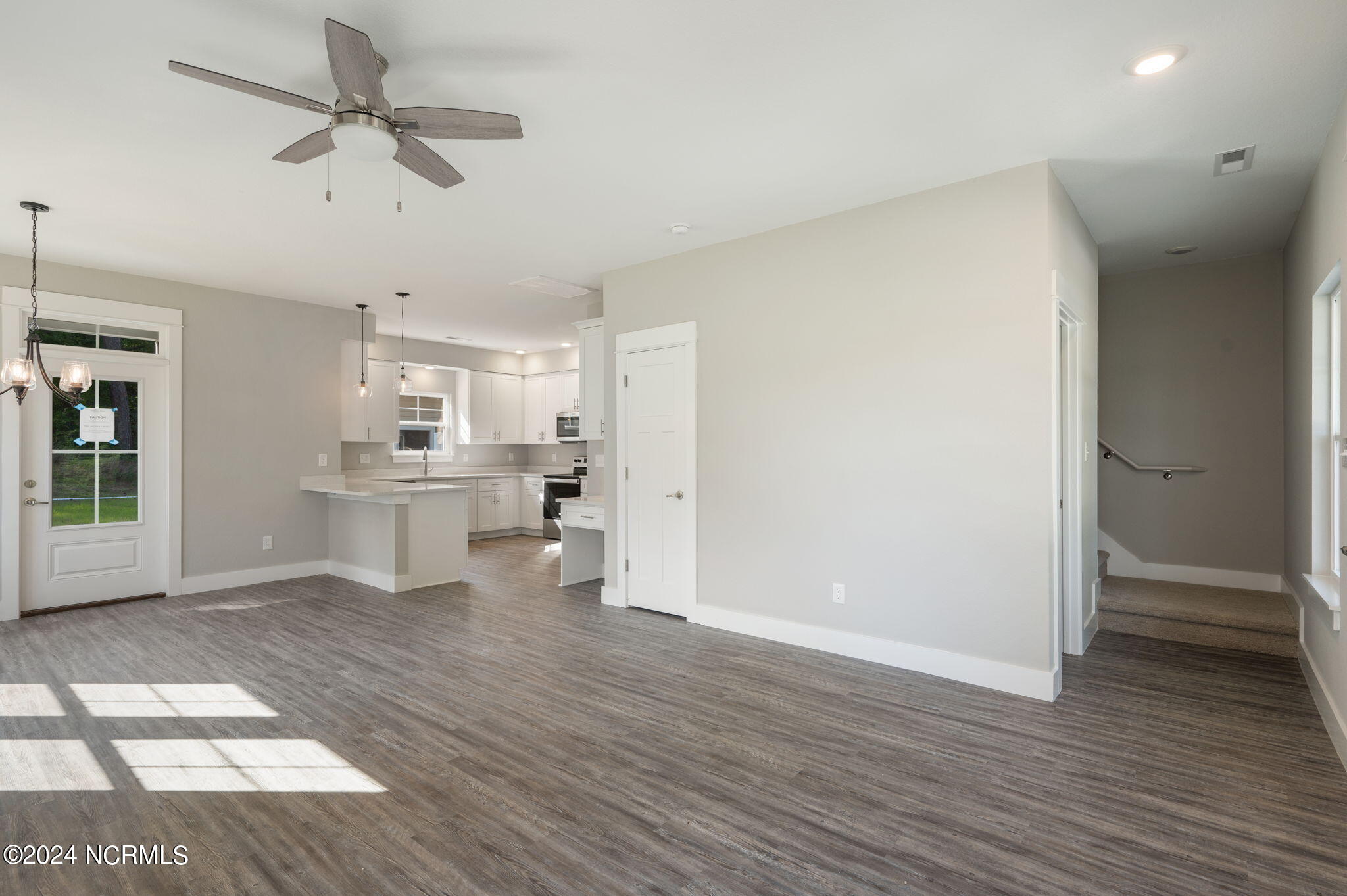 106-b Jarvis Landing Dr 8 Property Photo 15