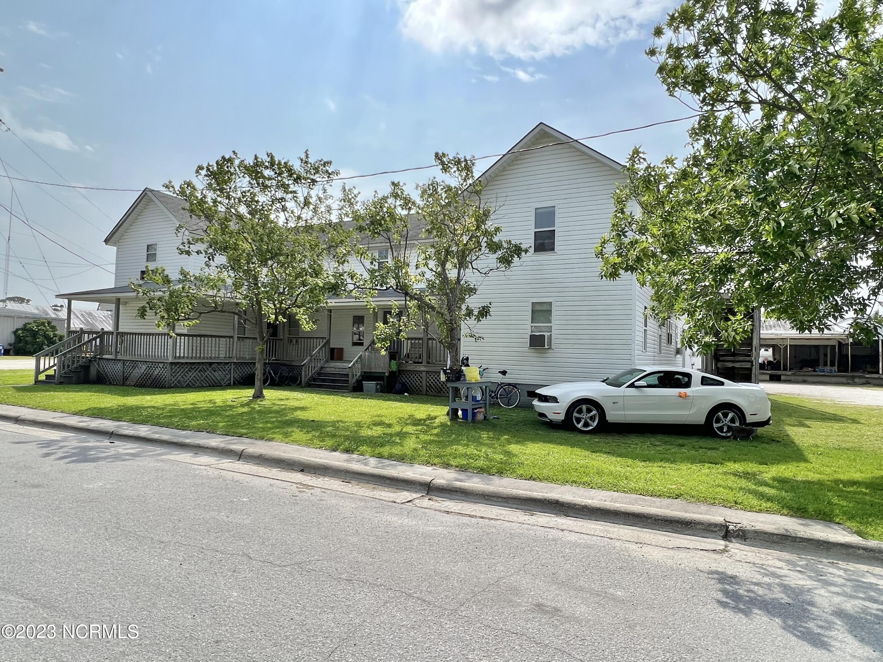 301 Hodges Street Property Photo 28