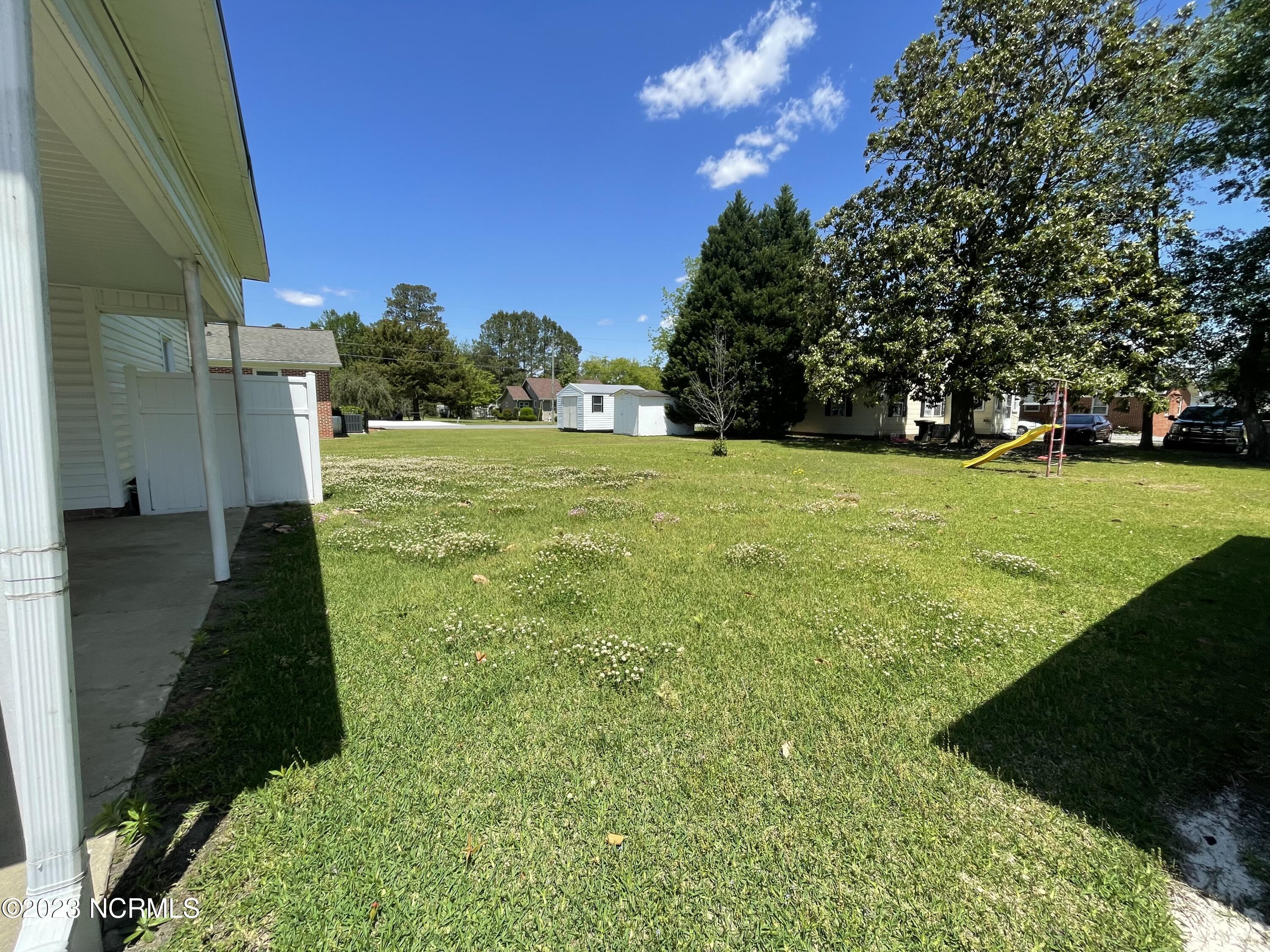 100 Shields Street Property Photo 5