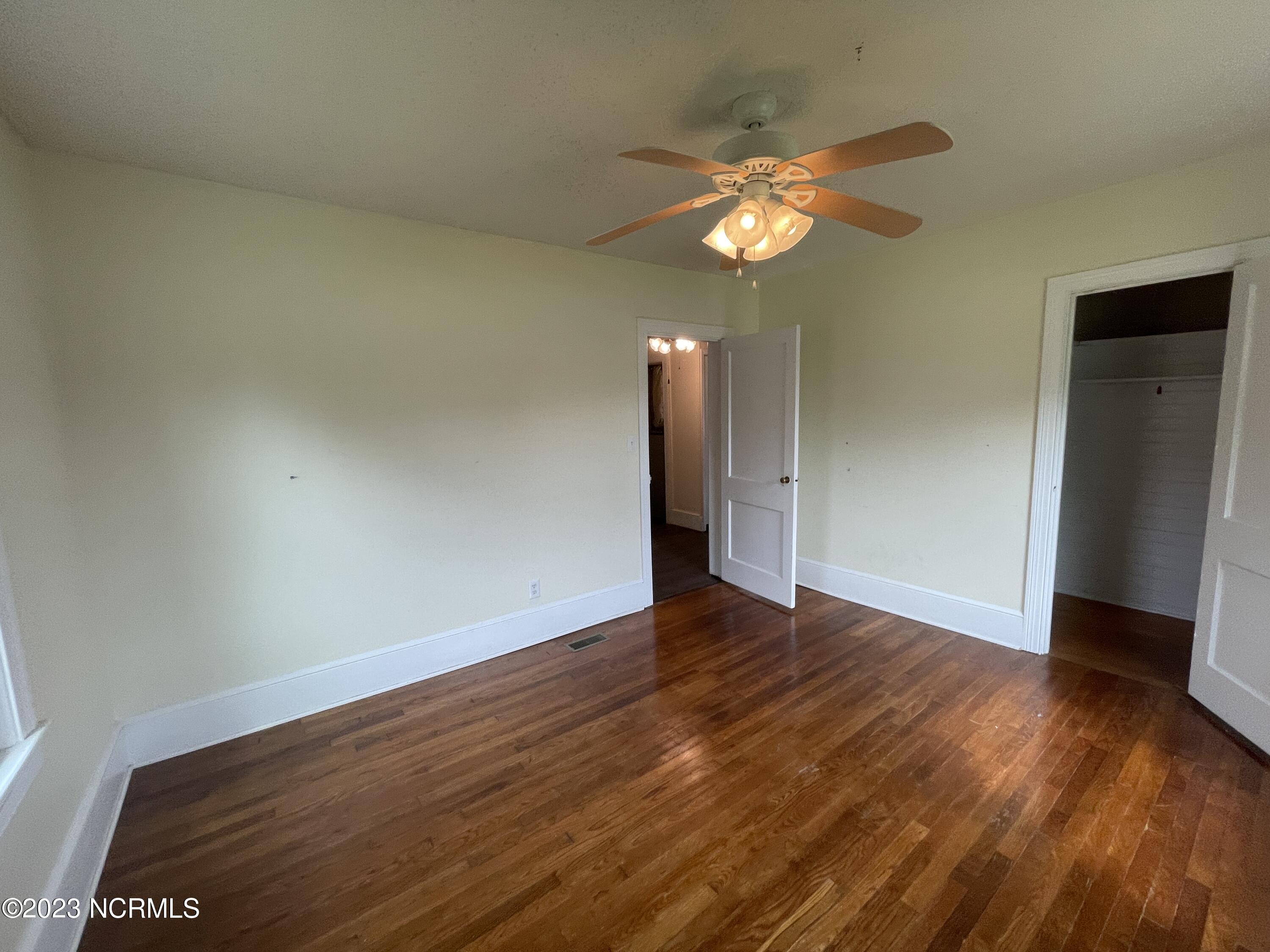 100 Shields Street Property Photo 28