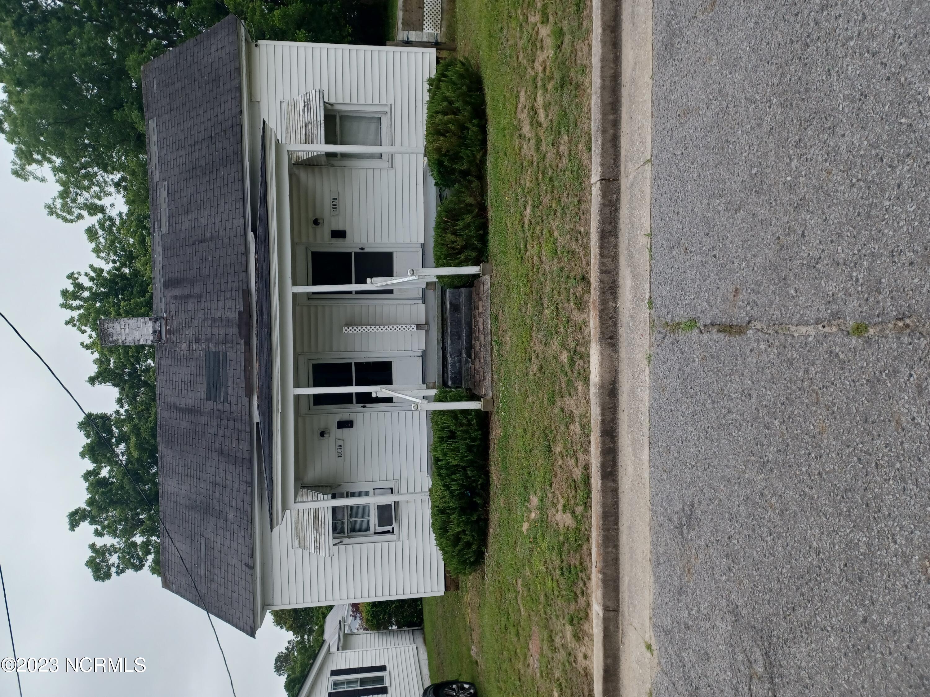 1007 E King Street 1 And 2 Property Photo