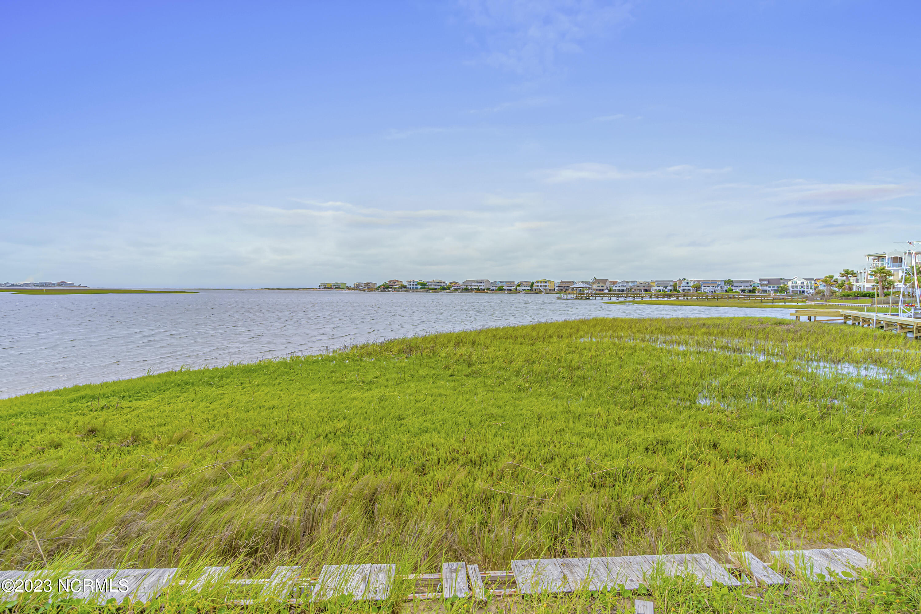 1532 93 Riverside Drive Property Photo 12