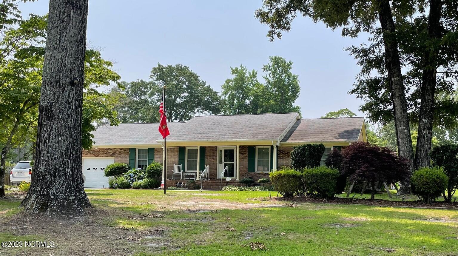 6 Runningbranch Drive Property Photo 1