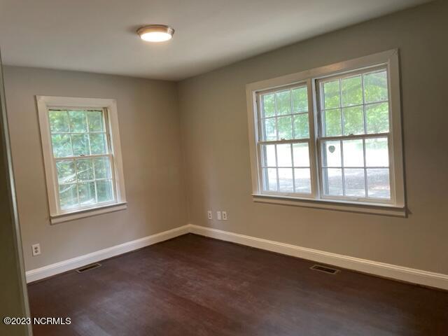 928 N Main Street Property Photo 10