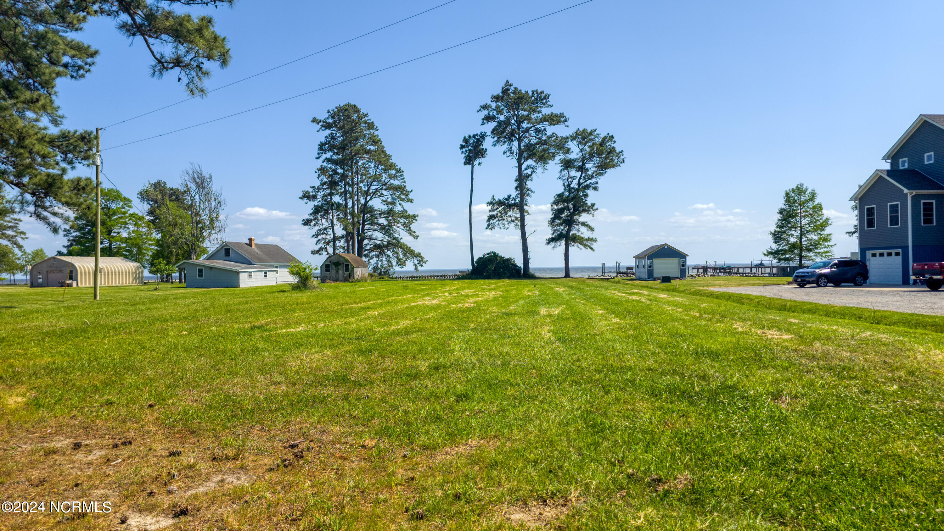 163 Rebellion Point Road Property Photo 2