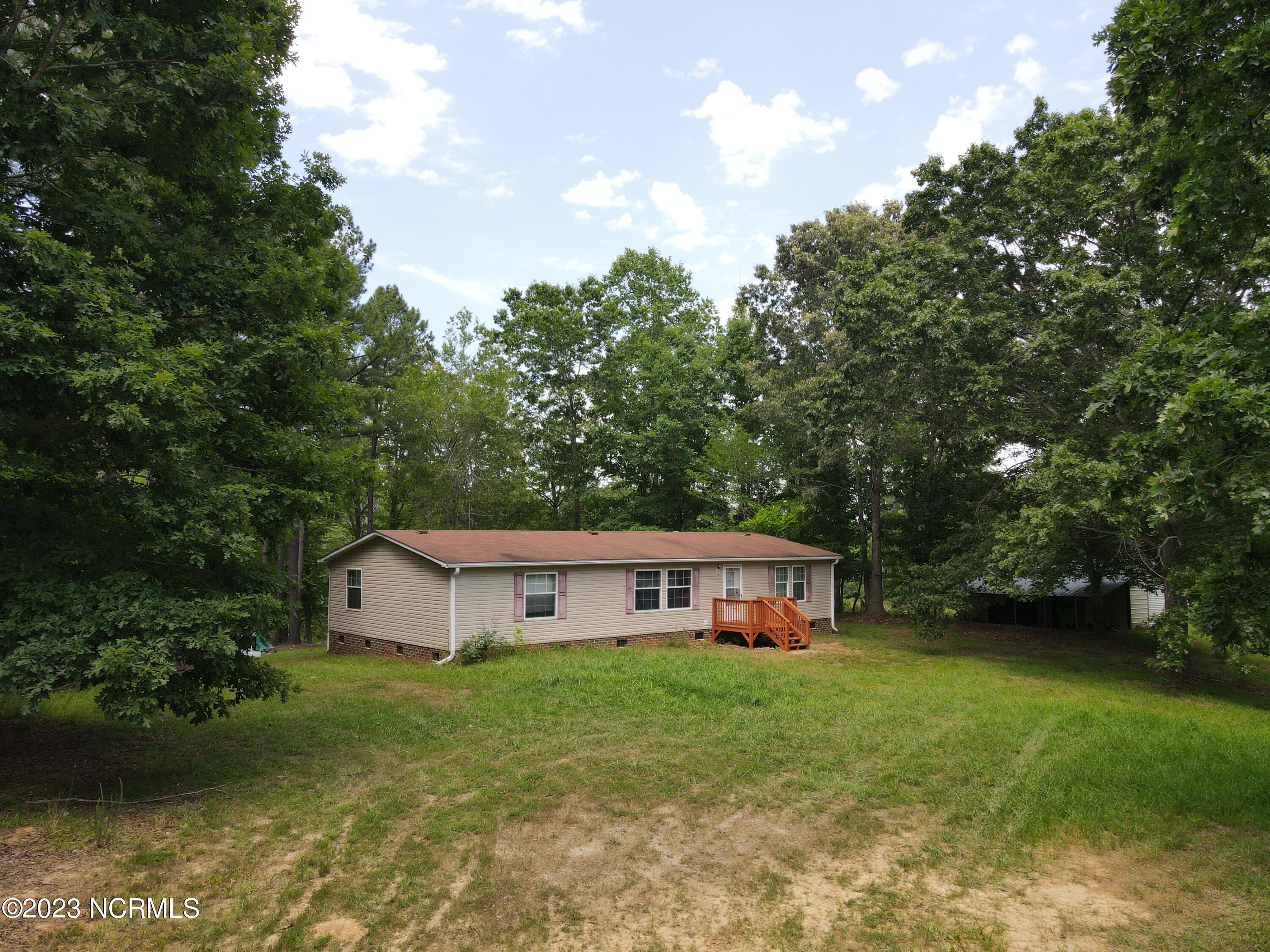 472 Eaton Ferry Road Property Photo 2