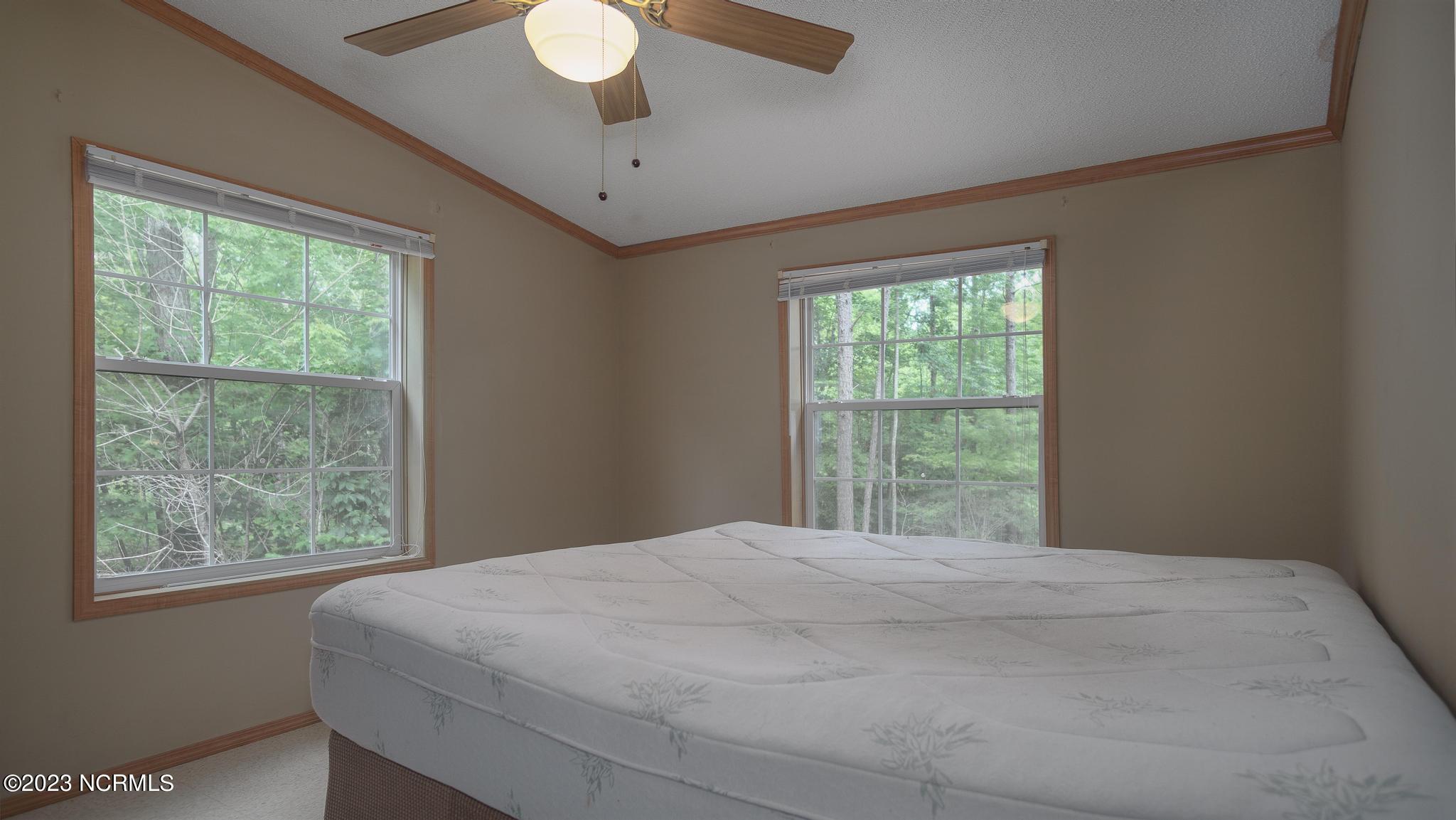 472 Eaton Ferry Road Property Photo 4