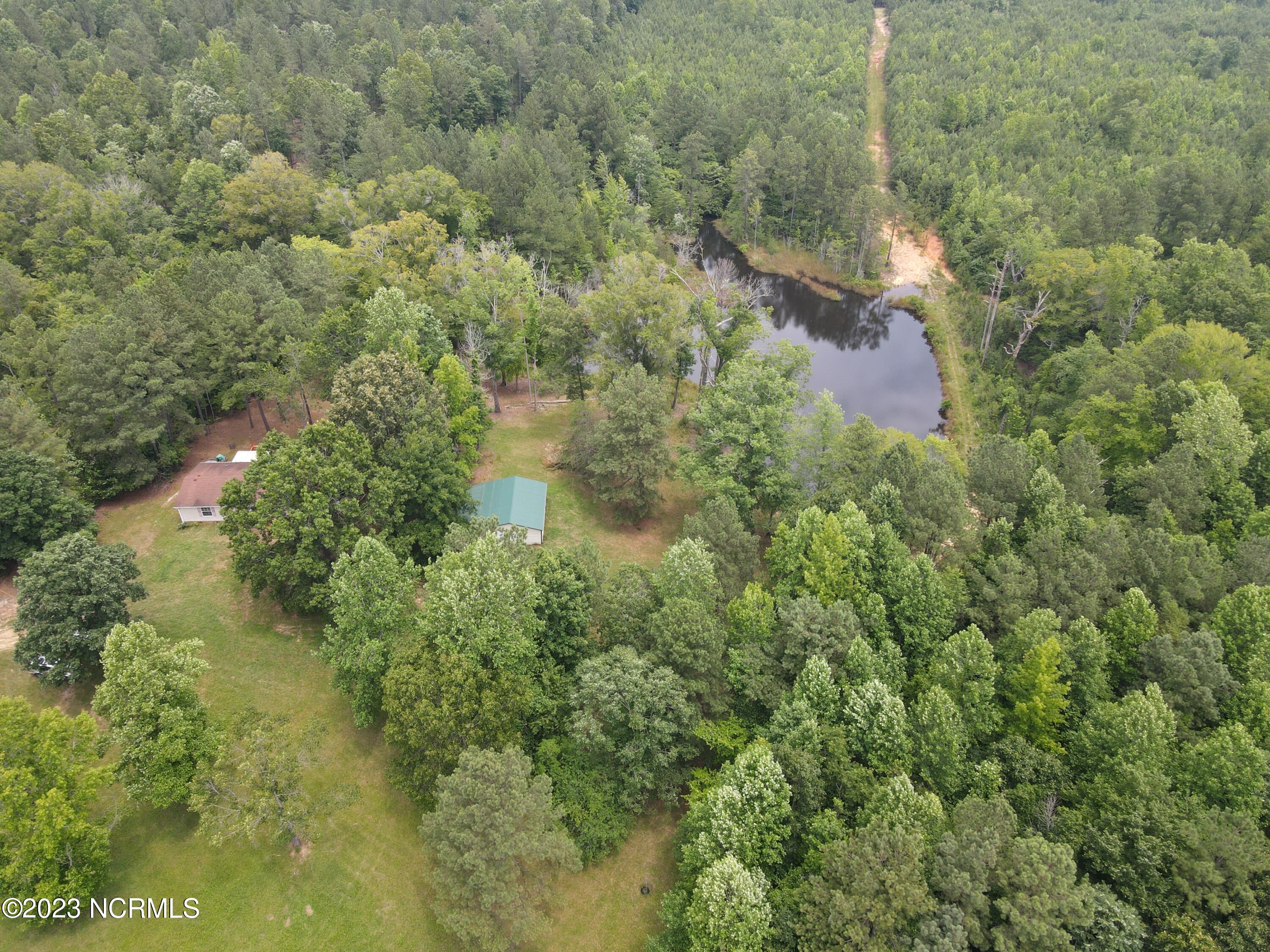 472 Eaton Ferry Road Property Photo 18