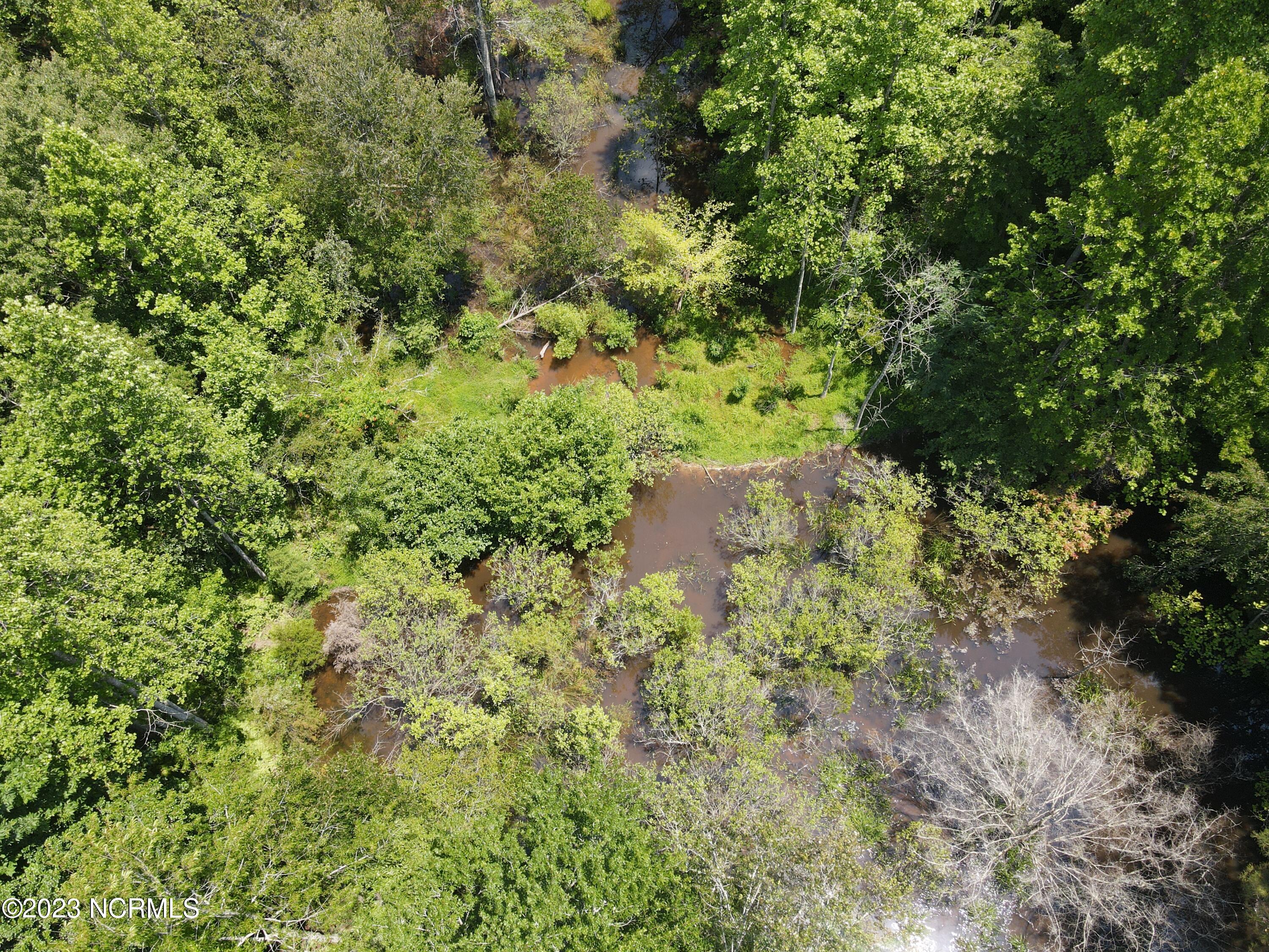 472 Eaton Ferry Road Property Photo 30