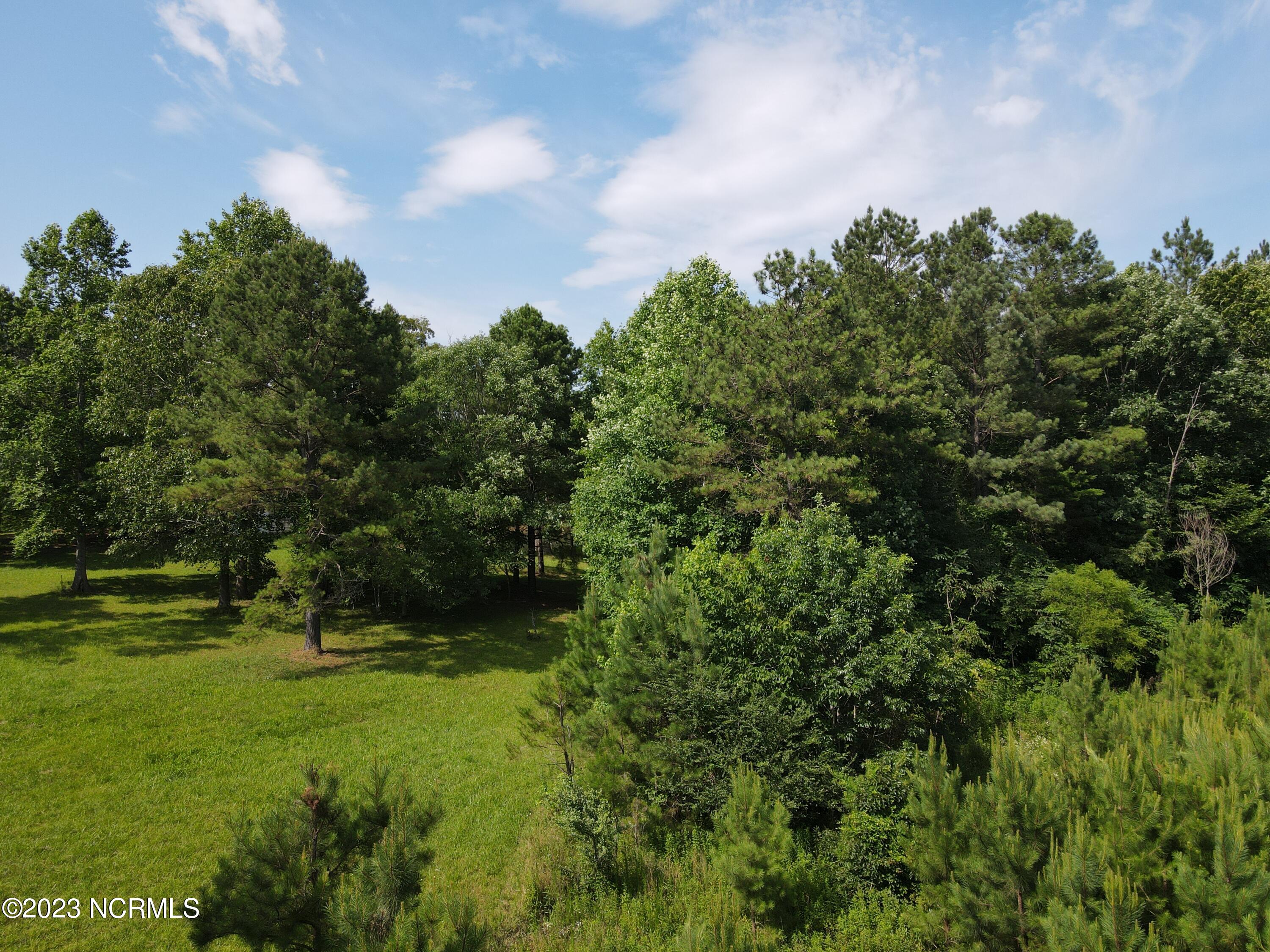472 Eaton Ferry Road Property Photo 54