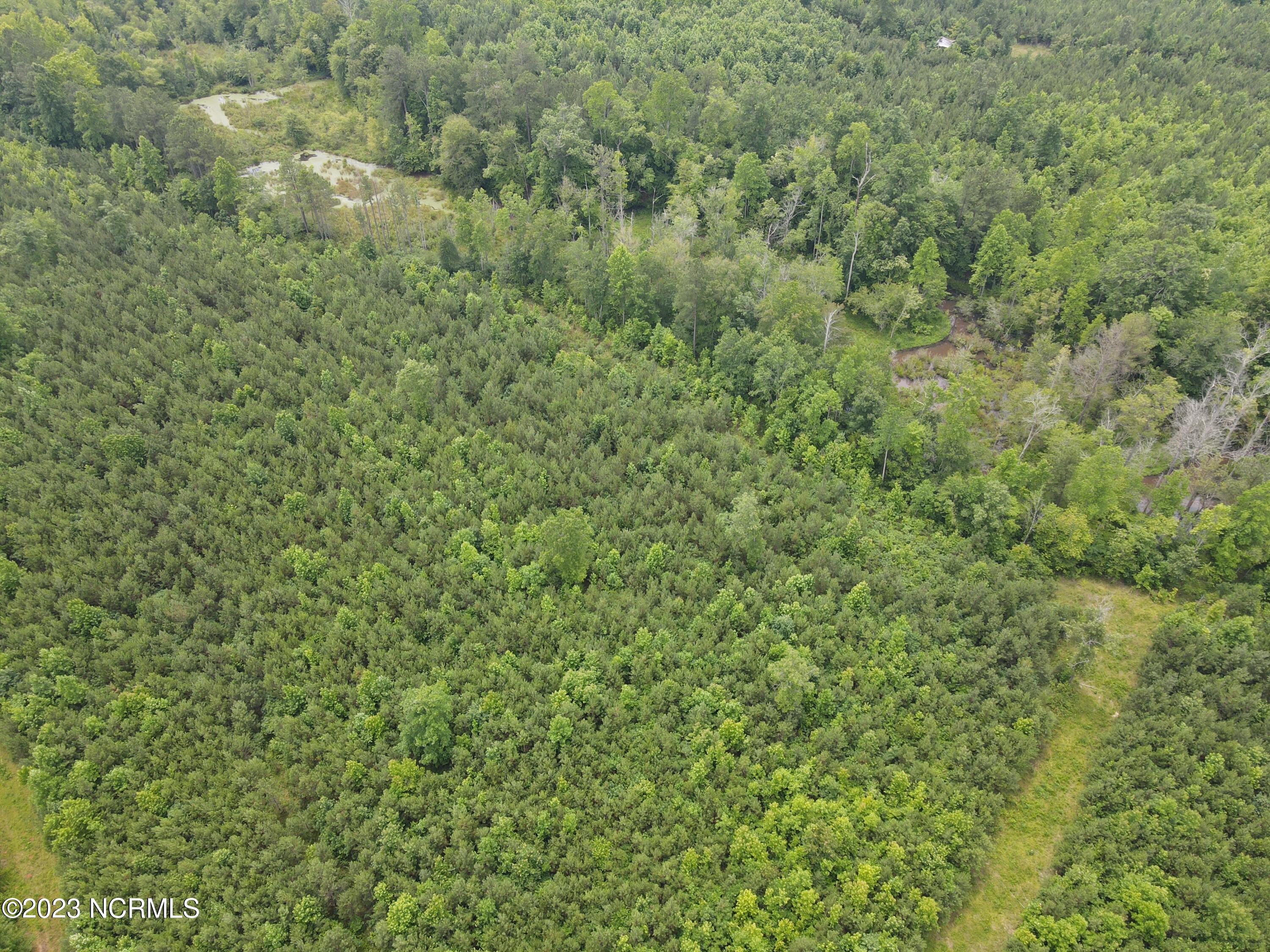 472 Eaton Ferry Road Property Photo 69