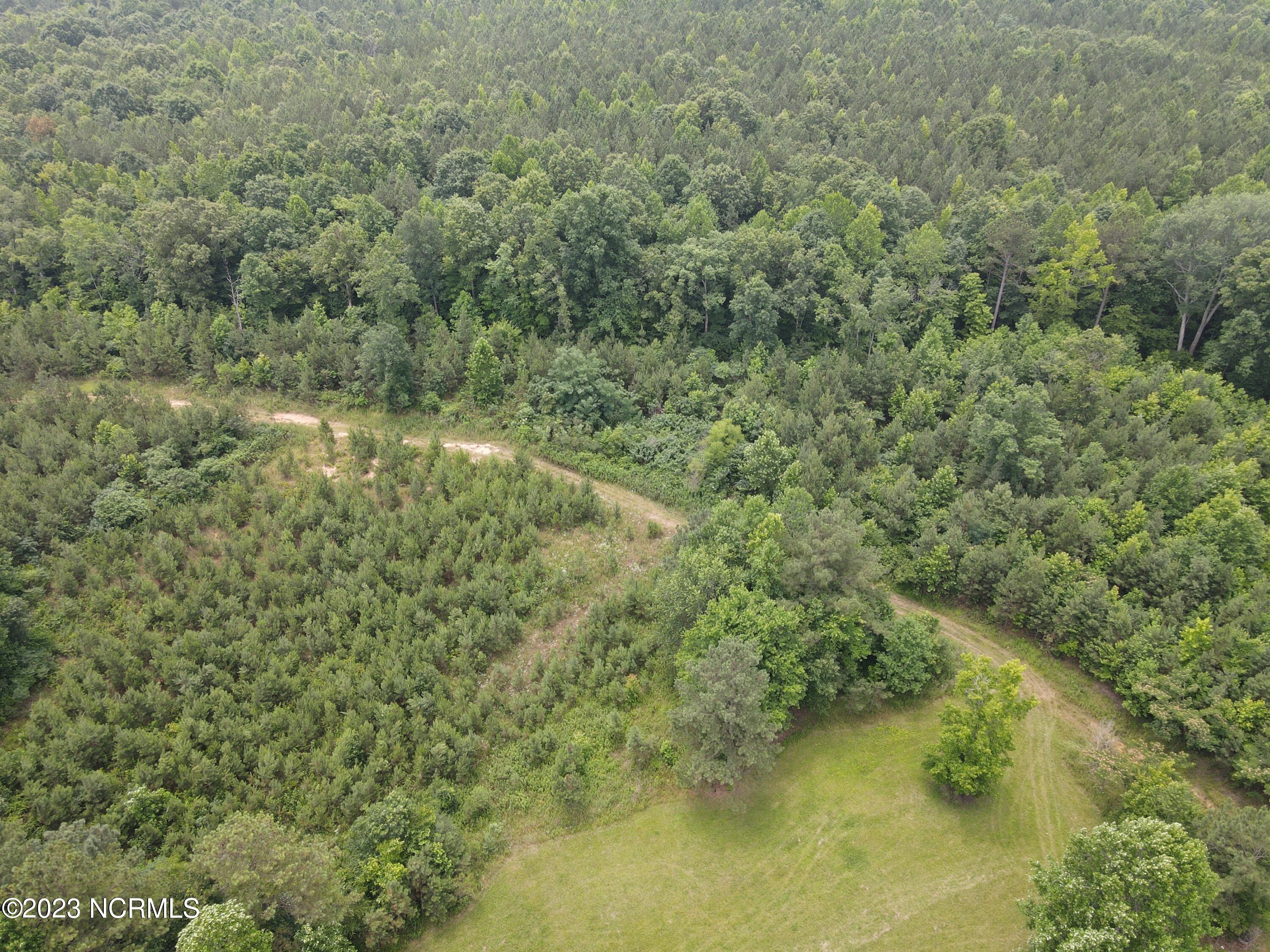 472 Eaton Ferry Road Property Photo 81