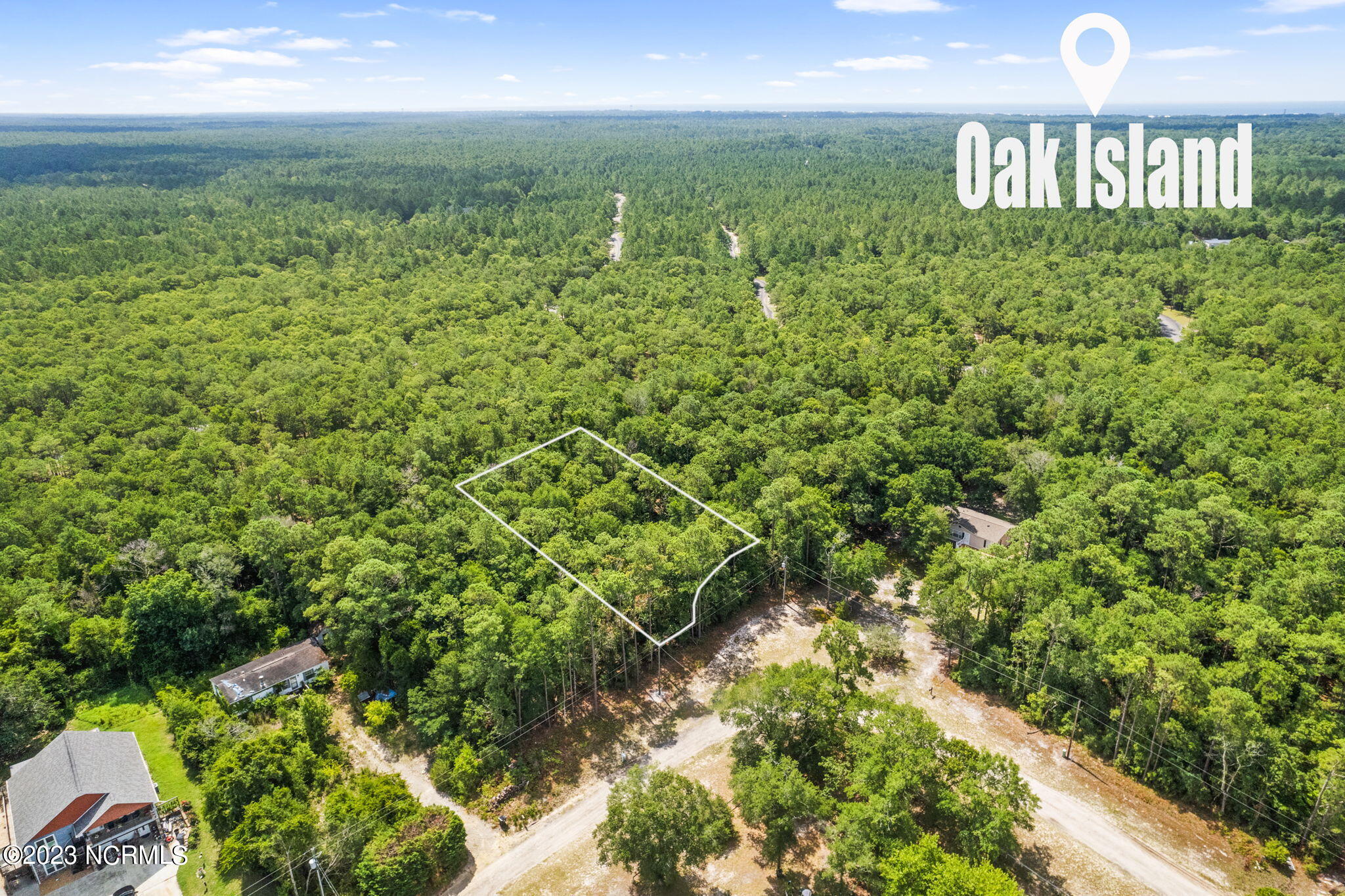918 77 Cypress Lakes Circle SE Property Photo 1