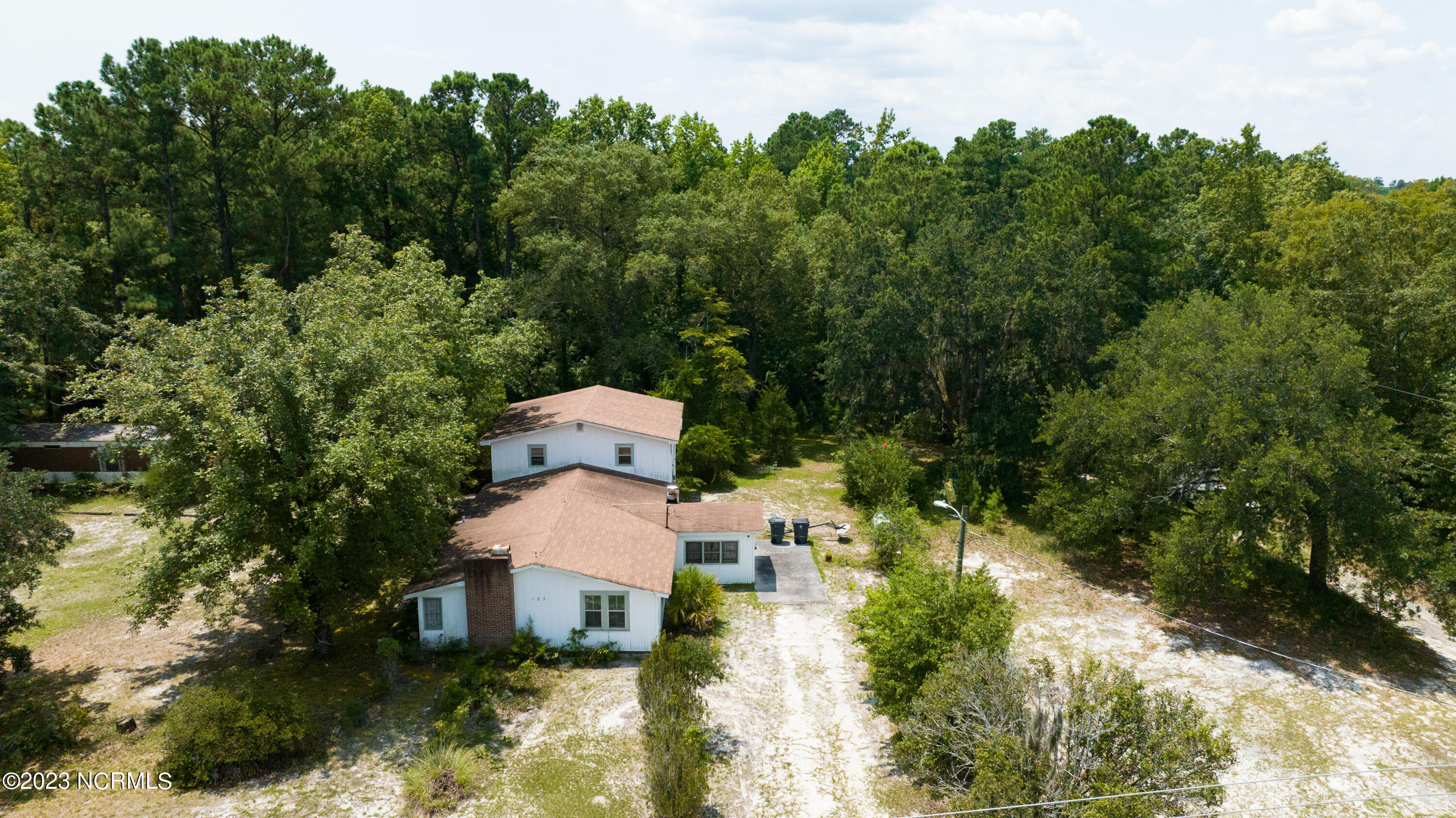127 Old Fayetteville Road Property Photo 7