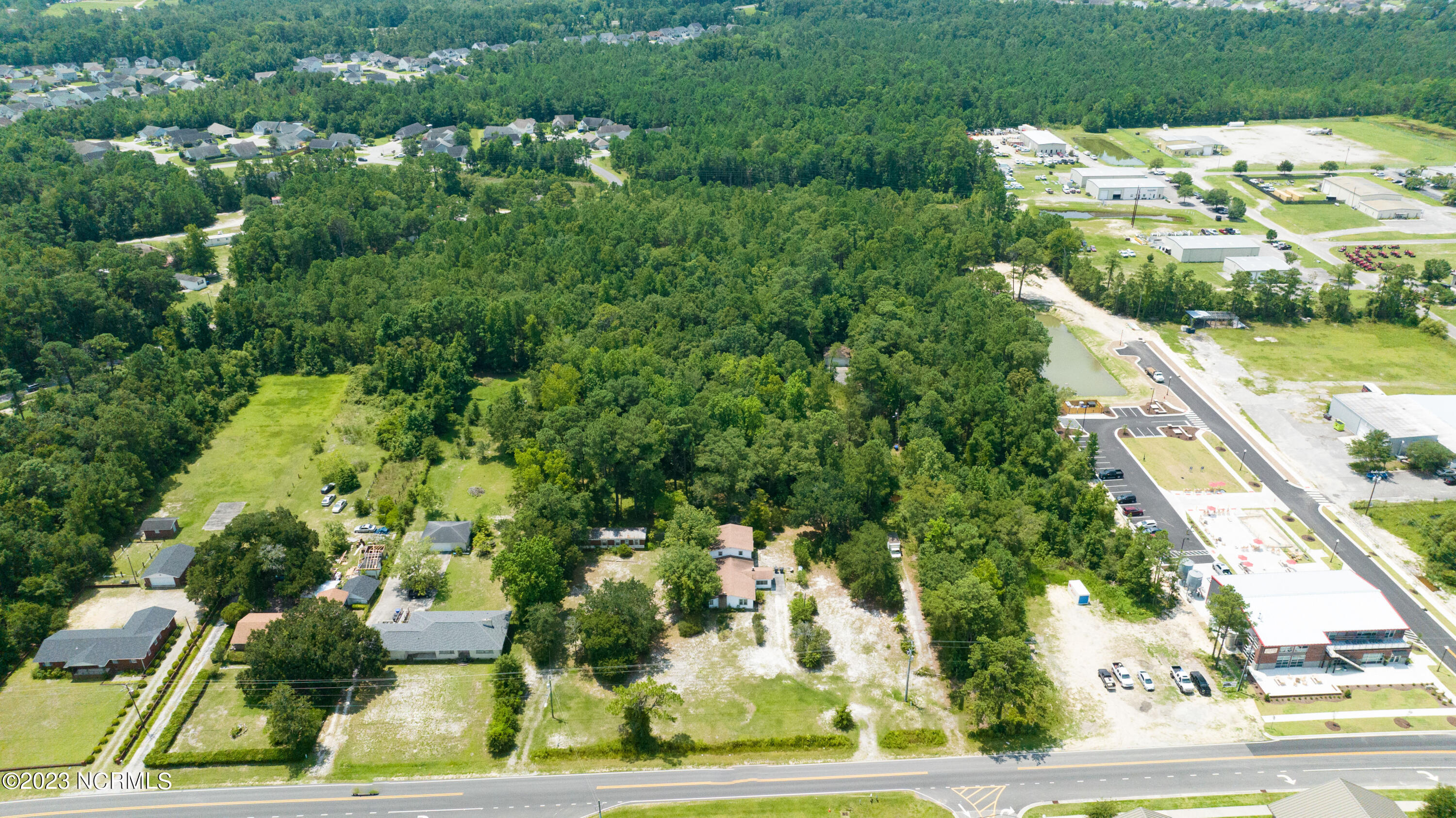 127 Old Fayetteville Road Property Photo 21
