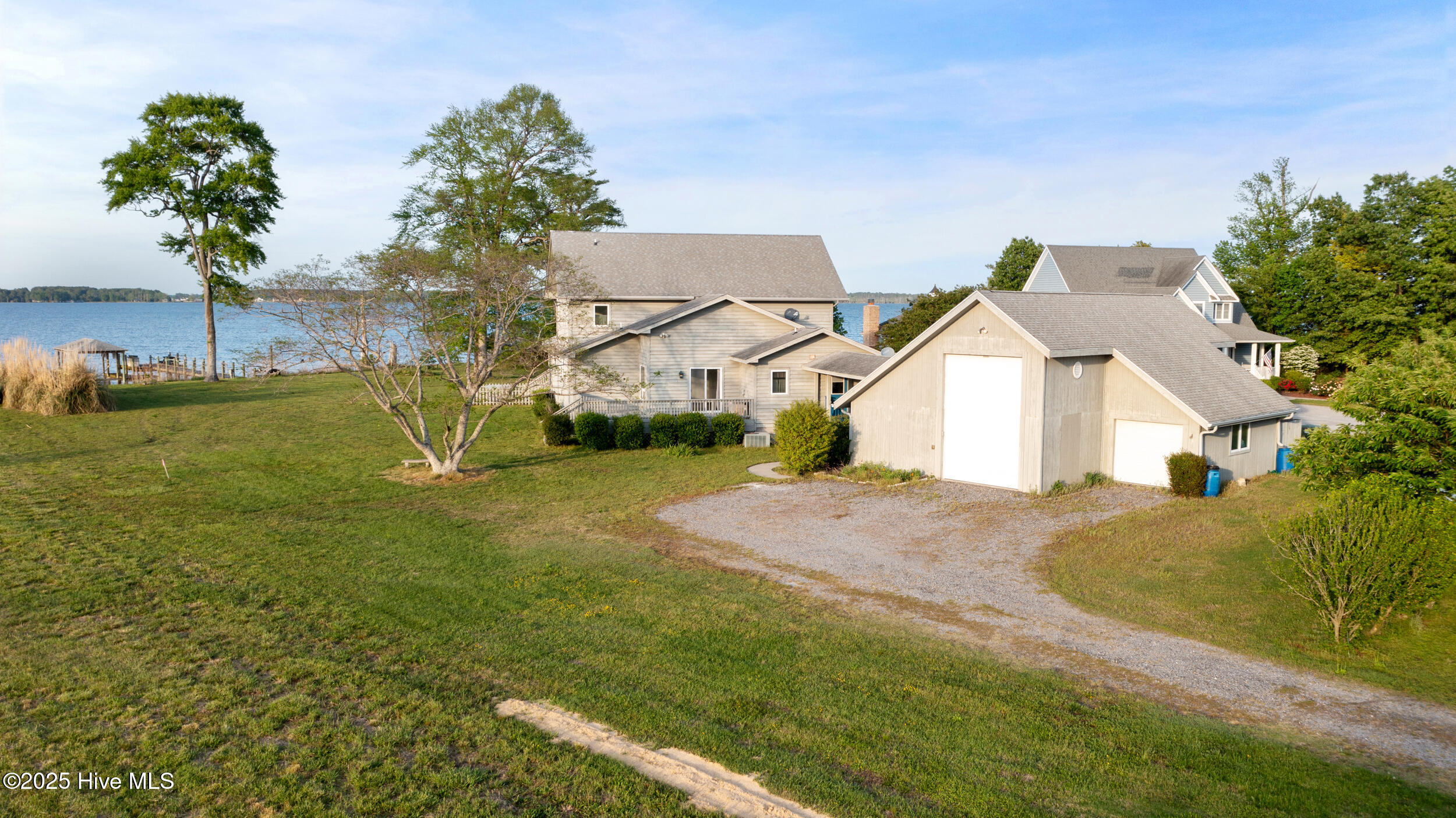 268 Blue Heron Boulevard Property Photo 4