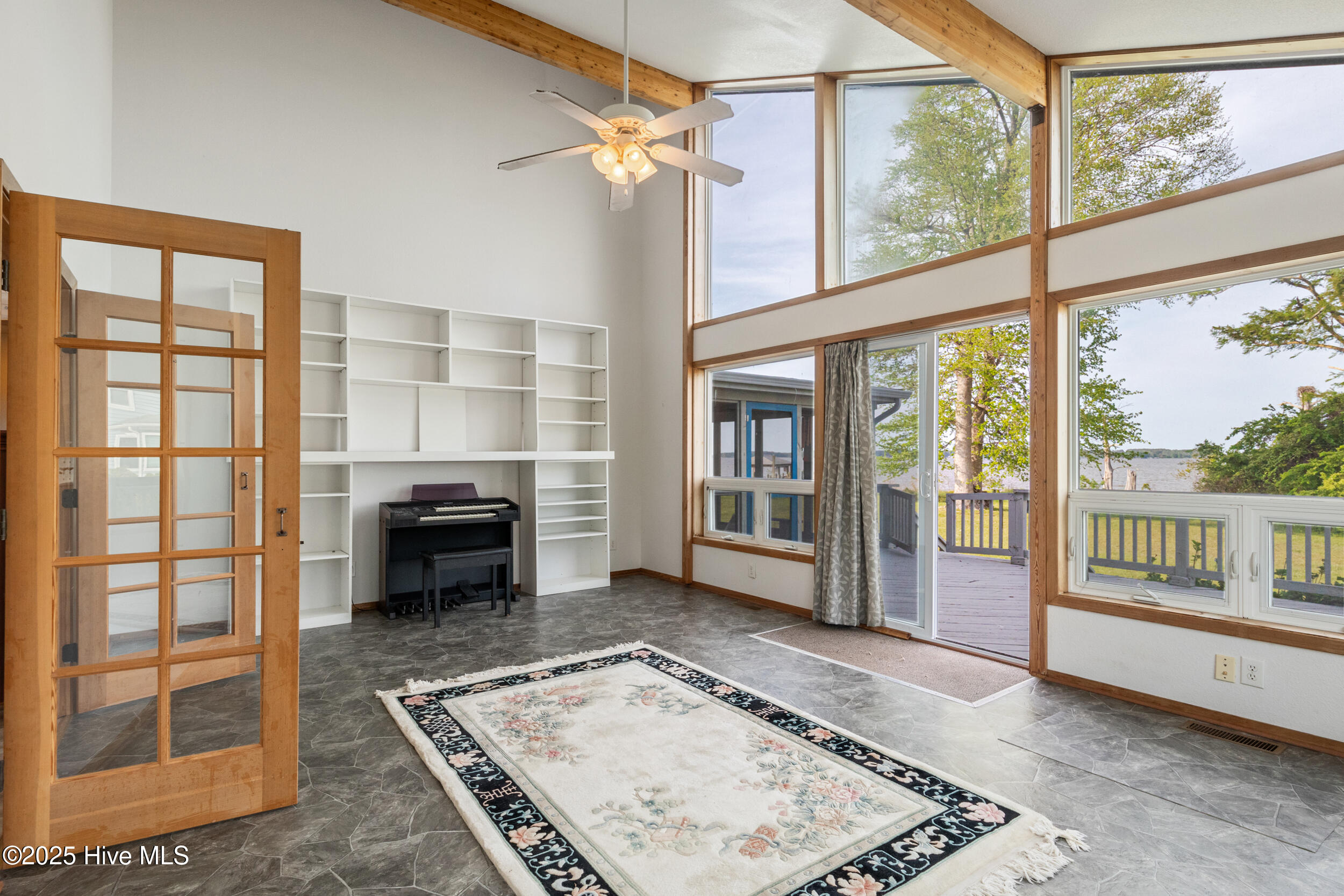 268 Blue Heron Boulevard Property Photo 22