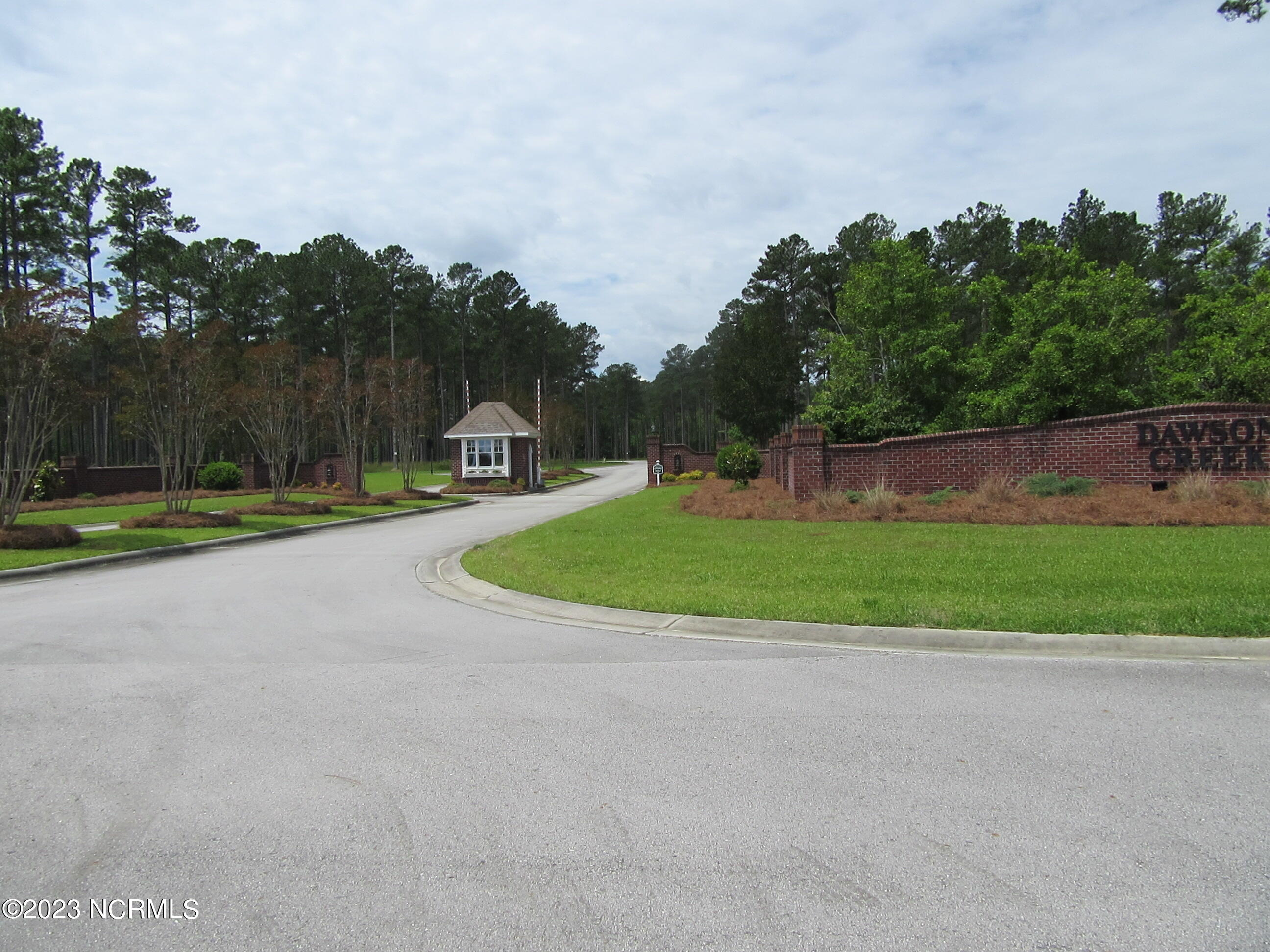 52 Corolla Loop Road Property Photo 4
