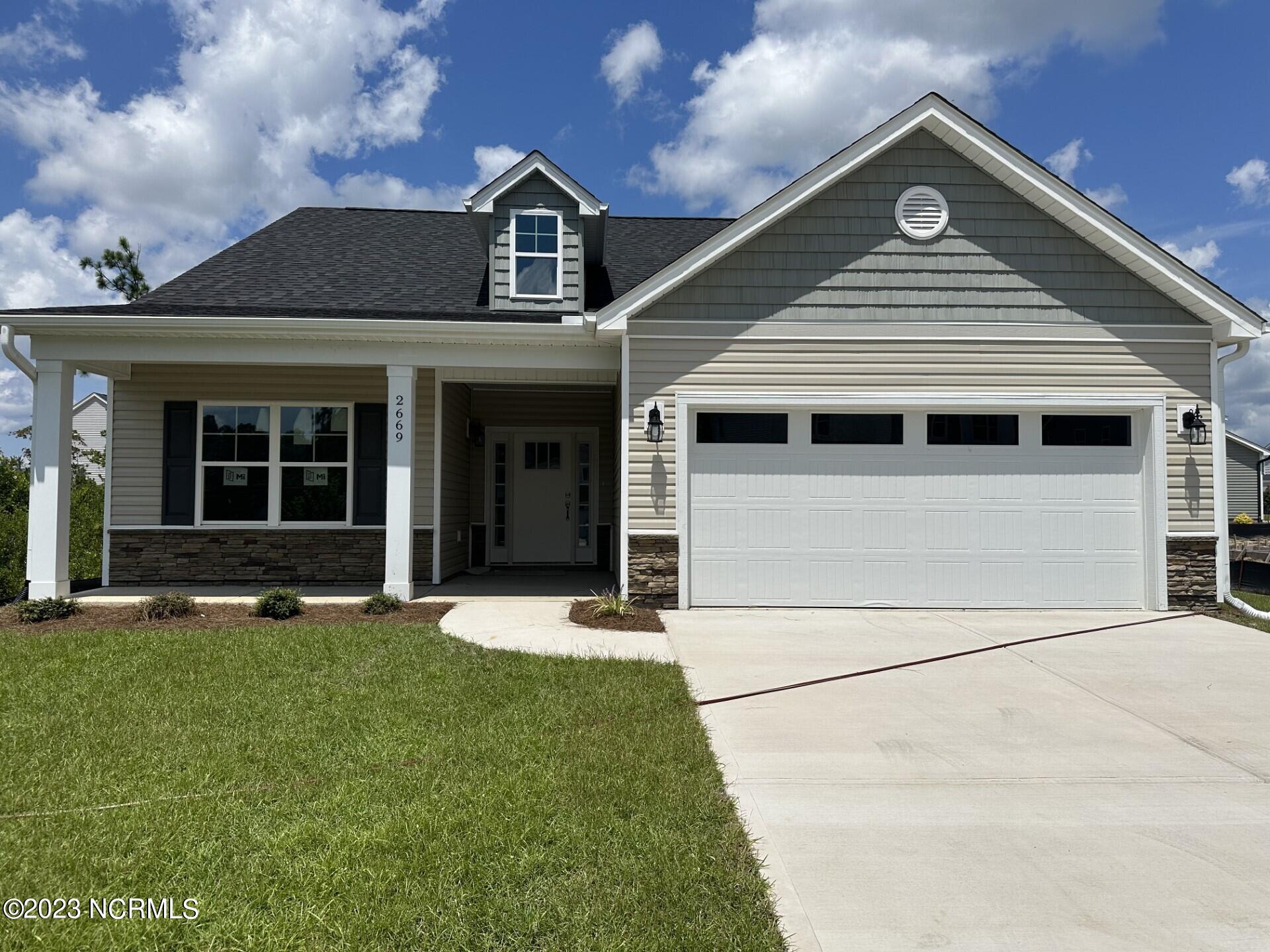 2669 Longleaf Pine Circle Property Photo 1