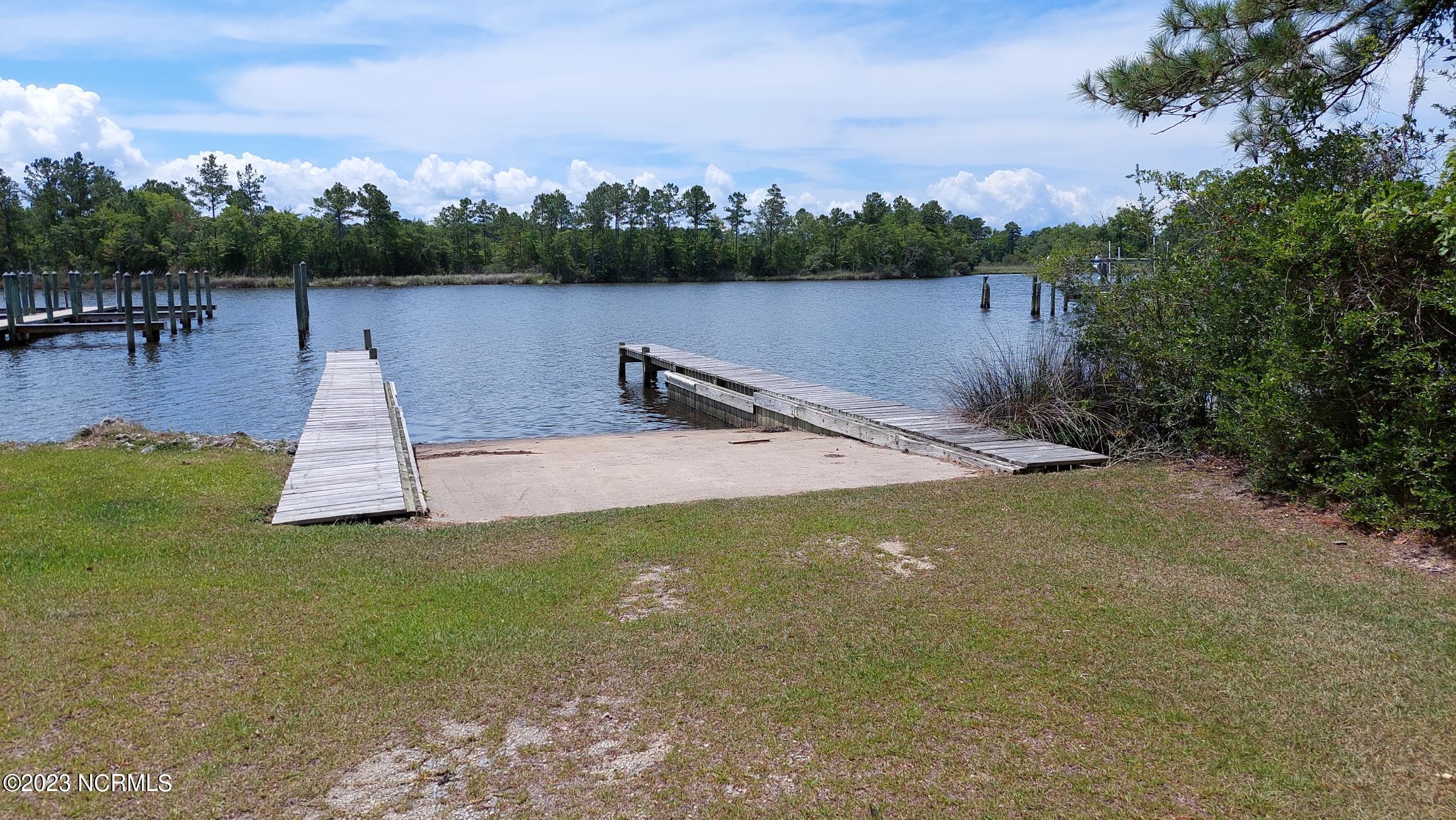 22 Shore Drive Property Photo 7