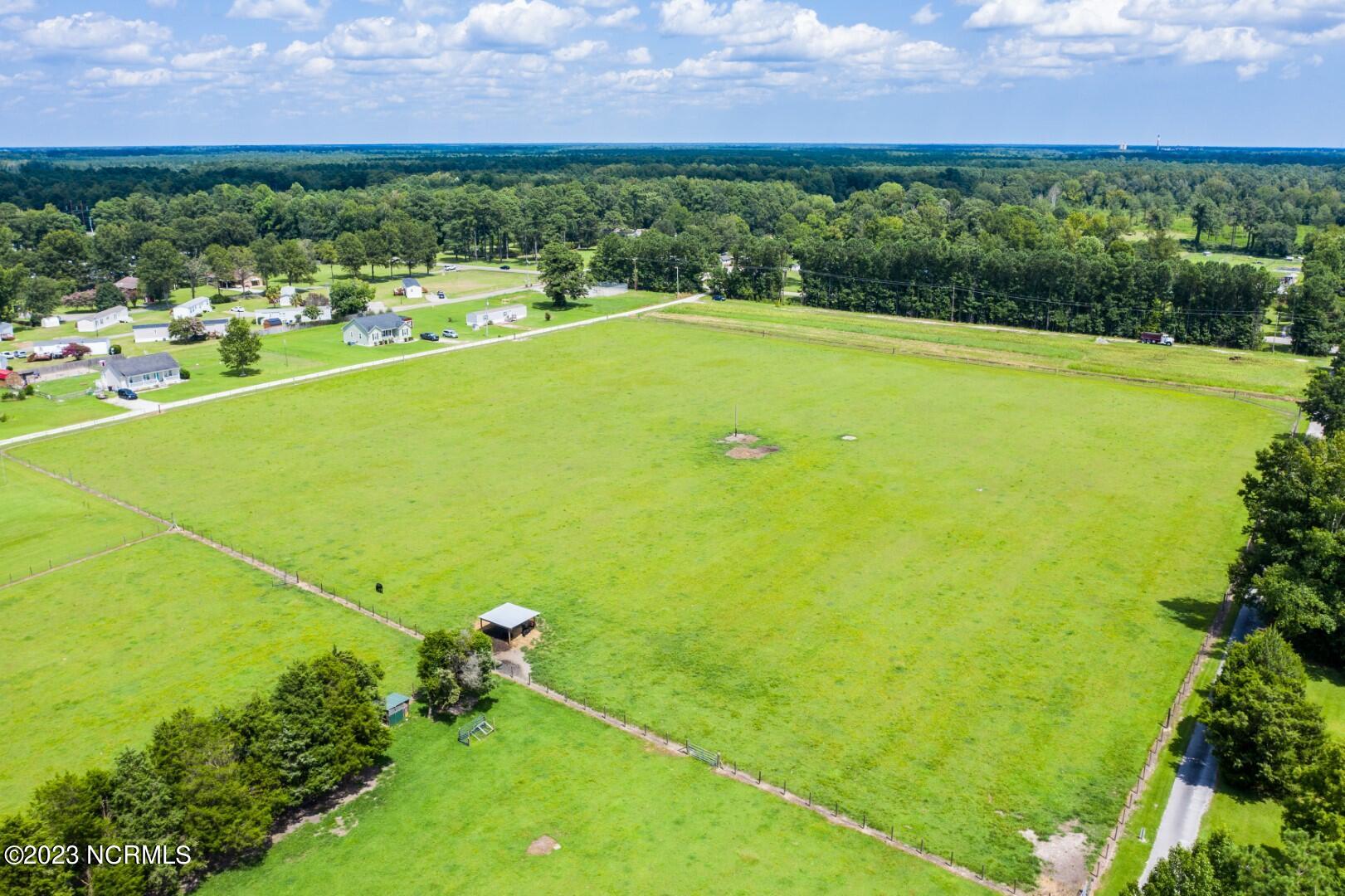 117 Highway & Oaks Plantation Property Photo 11