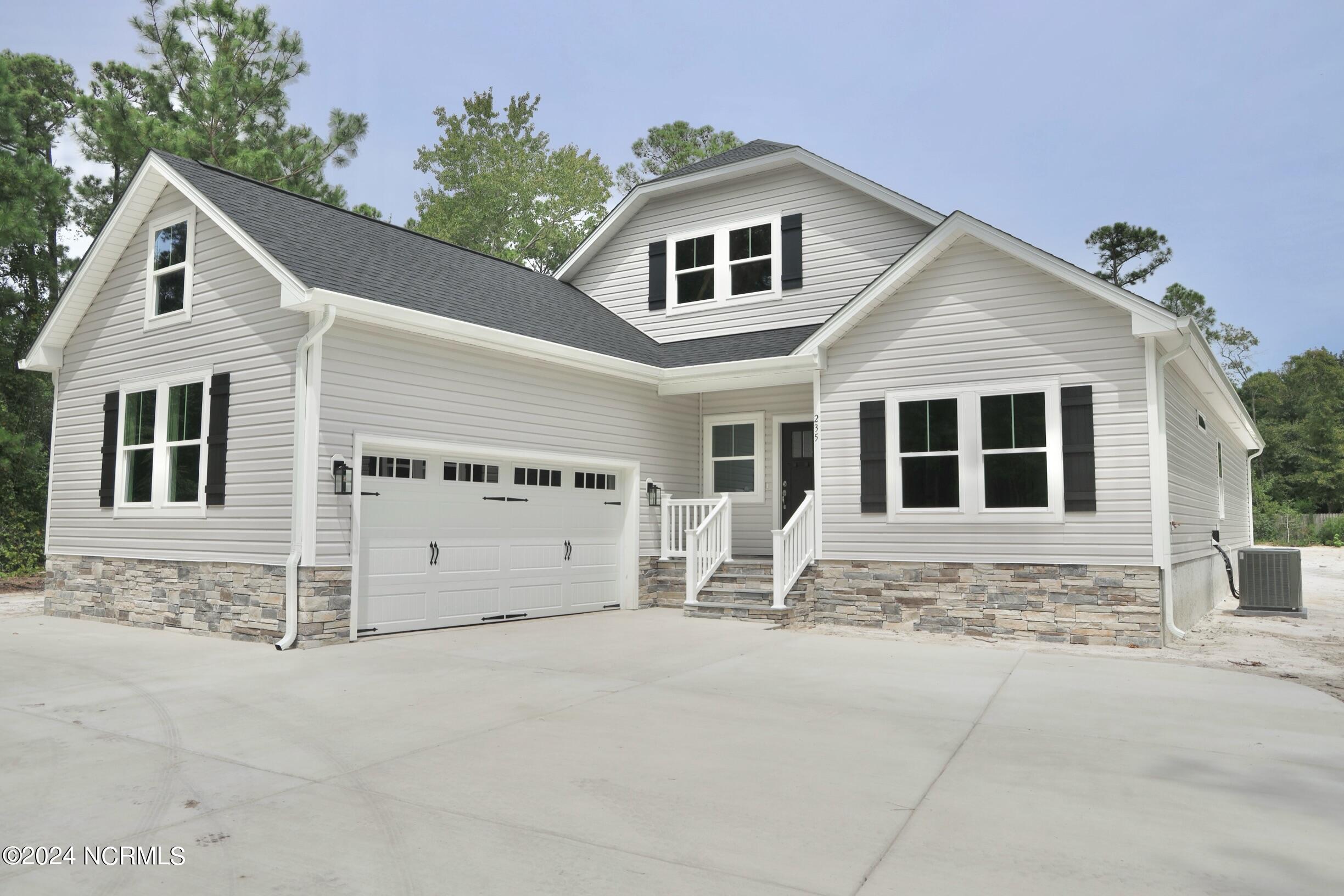 235 Weathersbee Drive Property Photo 4
