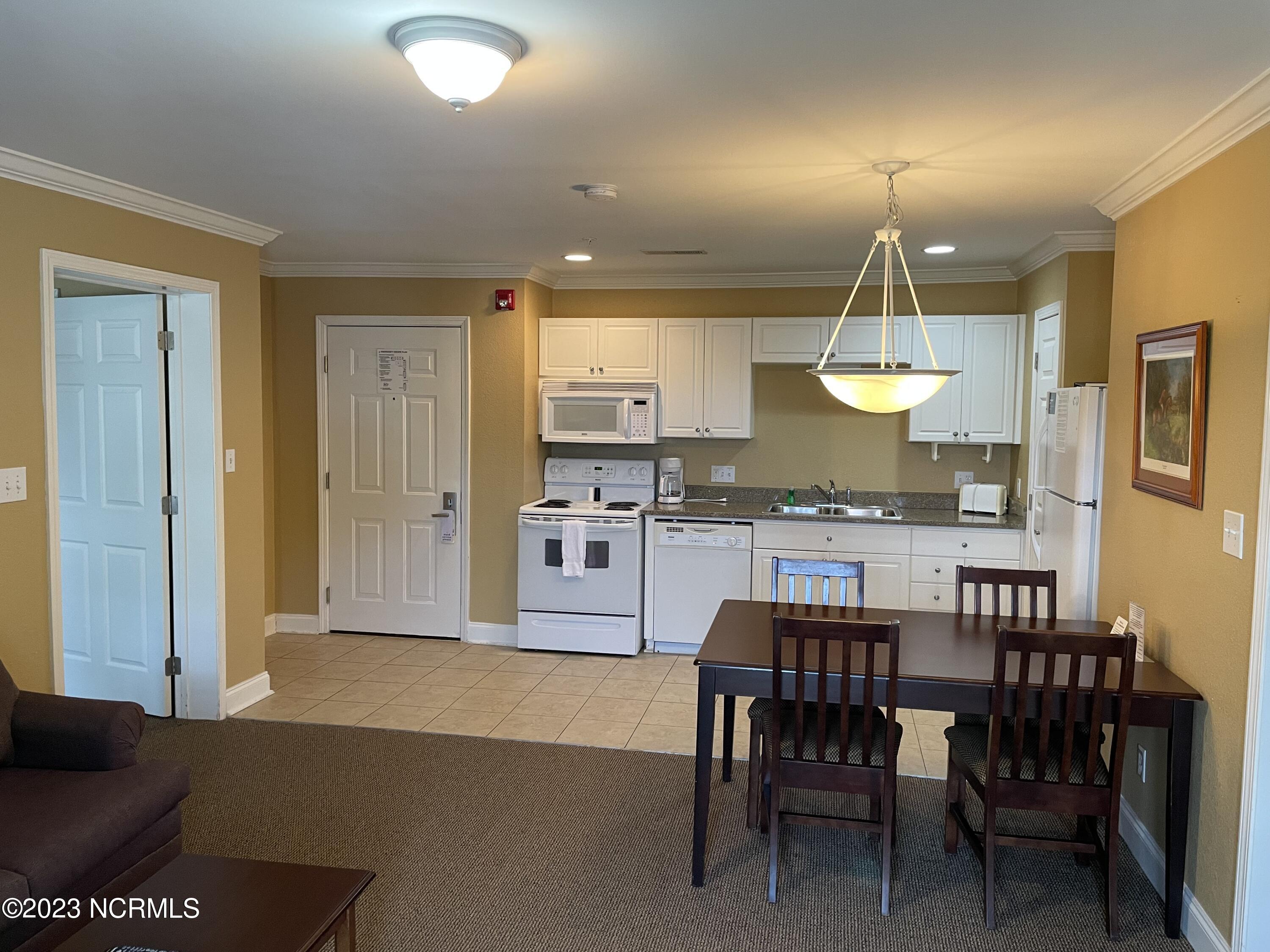 532 Little River Farm Boulevard D205 Property Photo 3