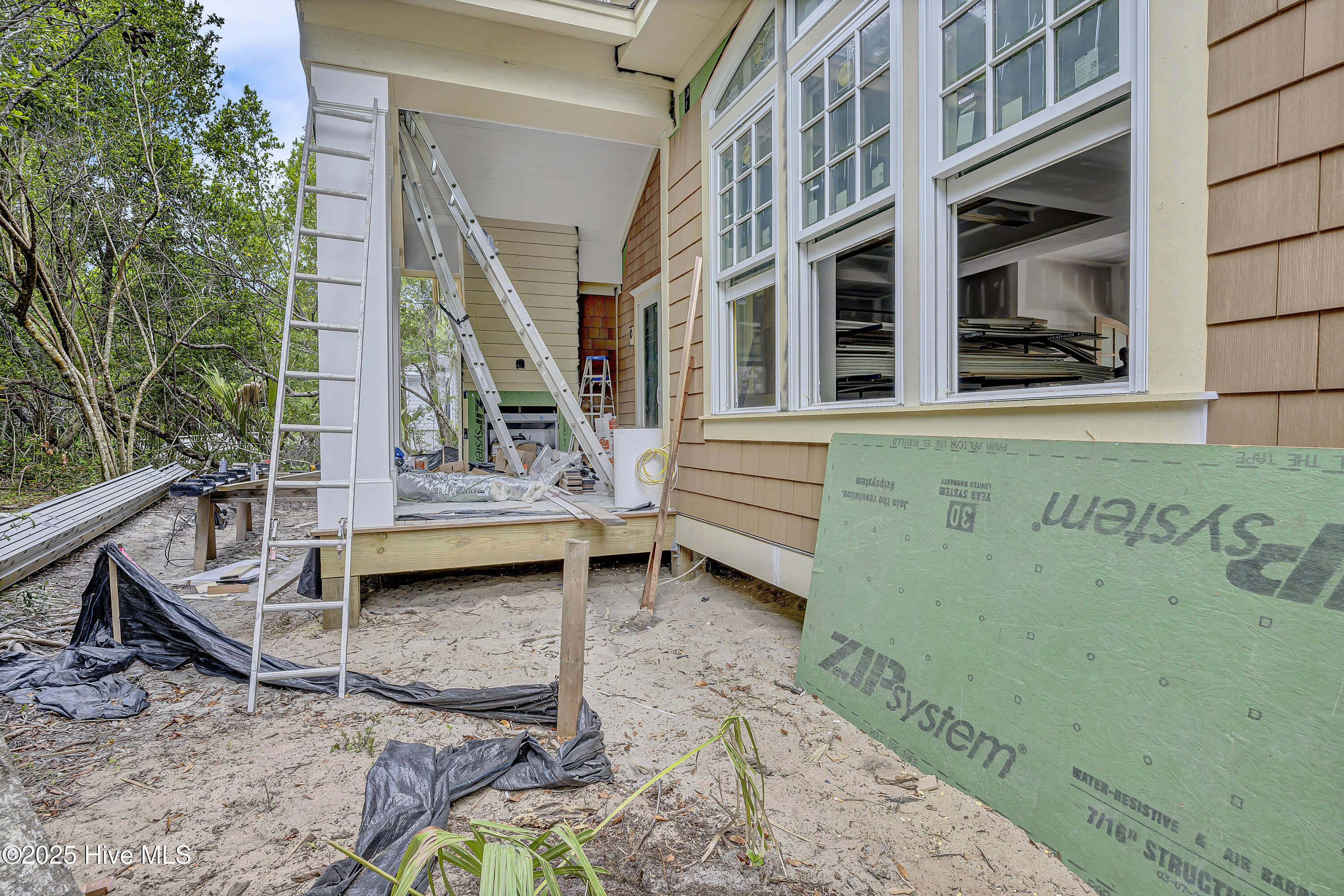 548 Chicamacomico Way Property Photo 4