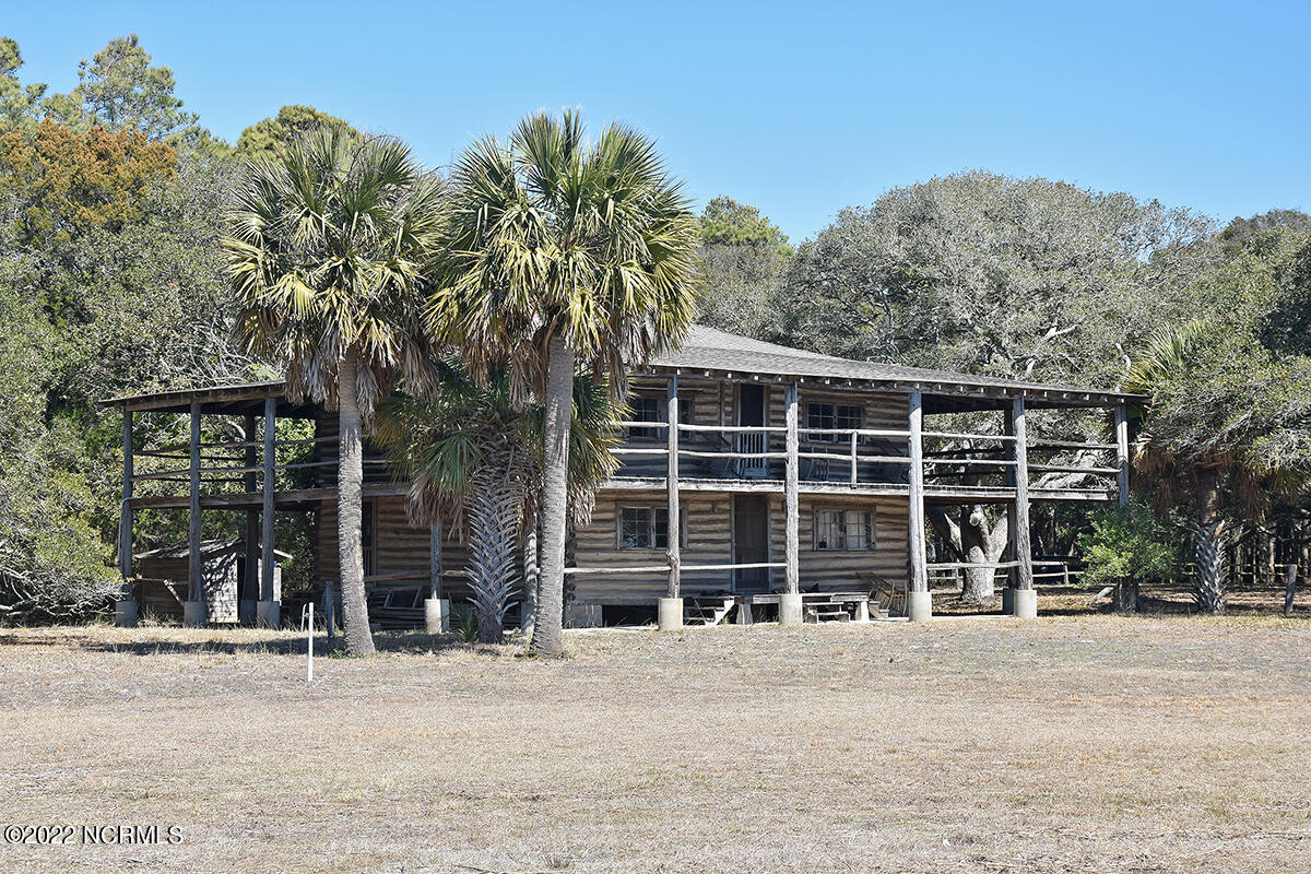 3819 Windy Point Road Property Photo 11
