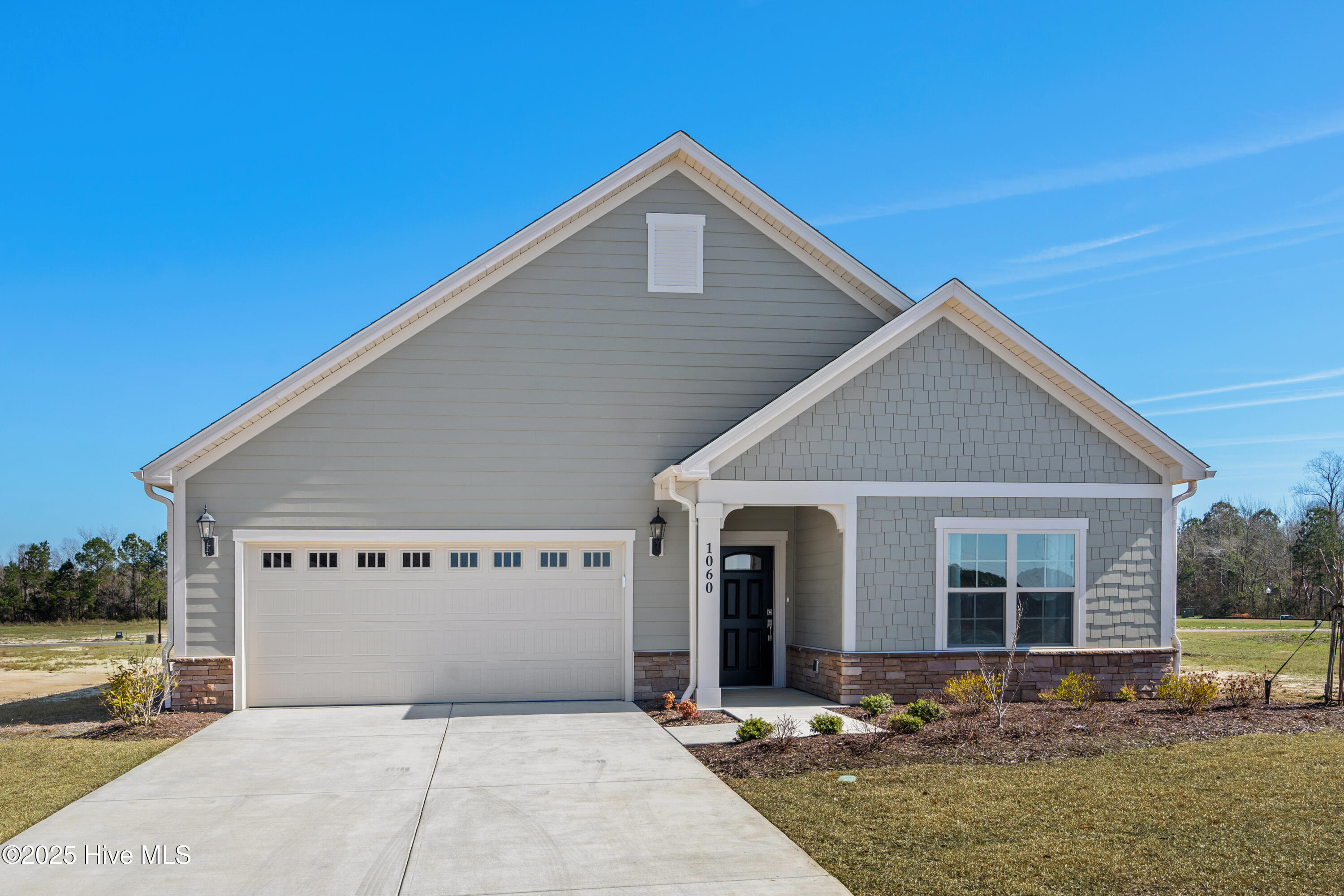 1060 Northbridge Court Property Photo 2