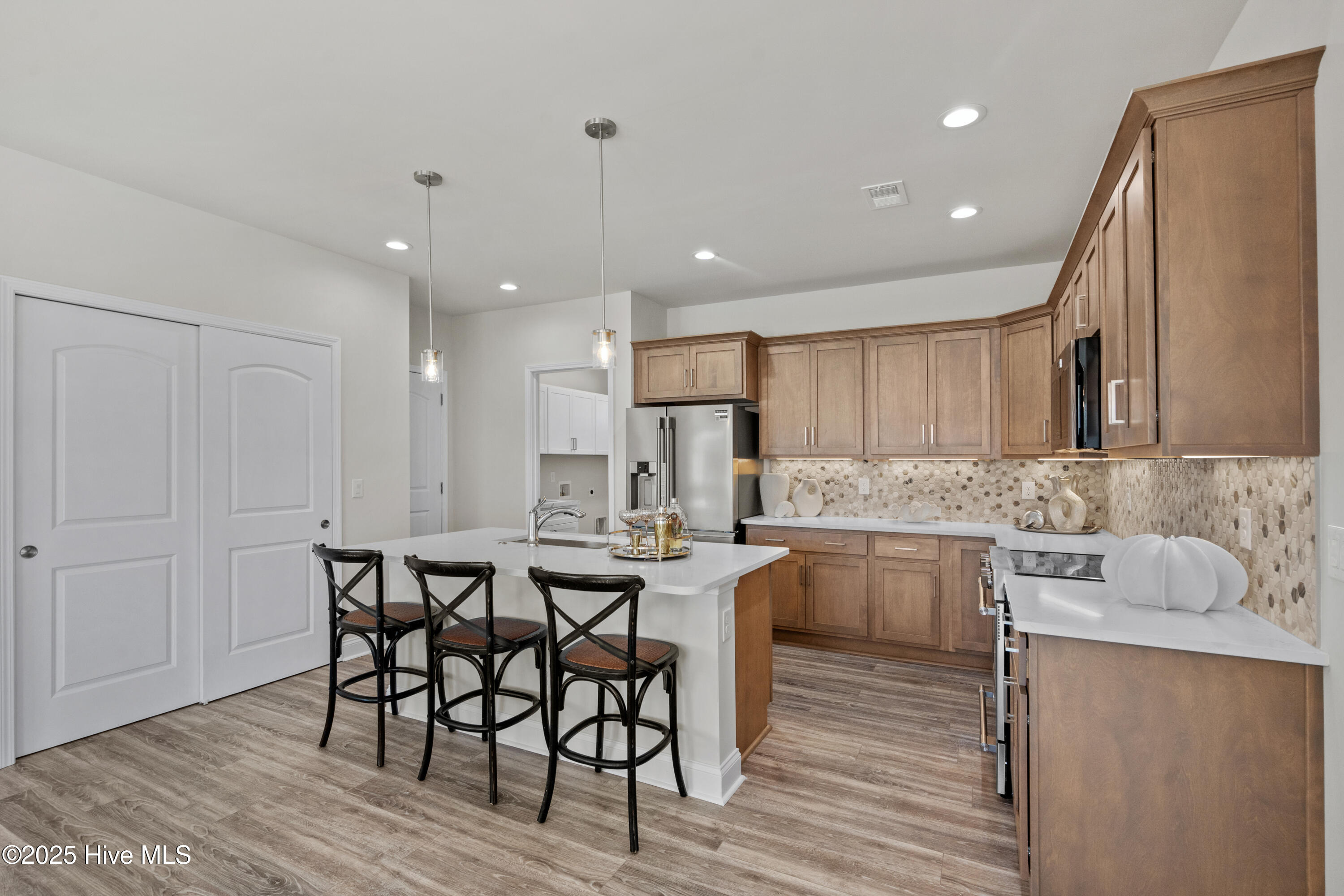 1060 Northbridge Court Property Photo 14