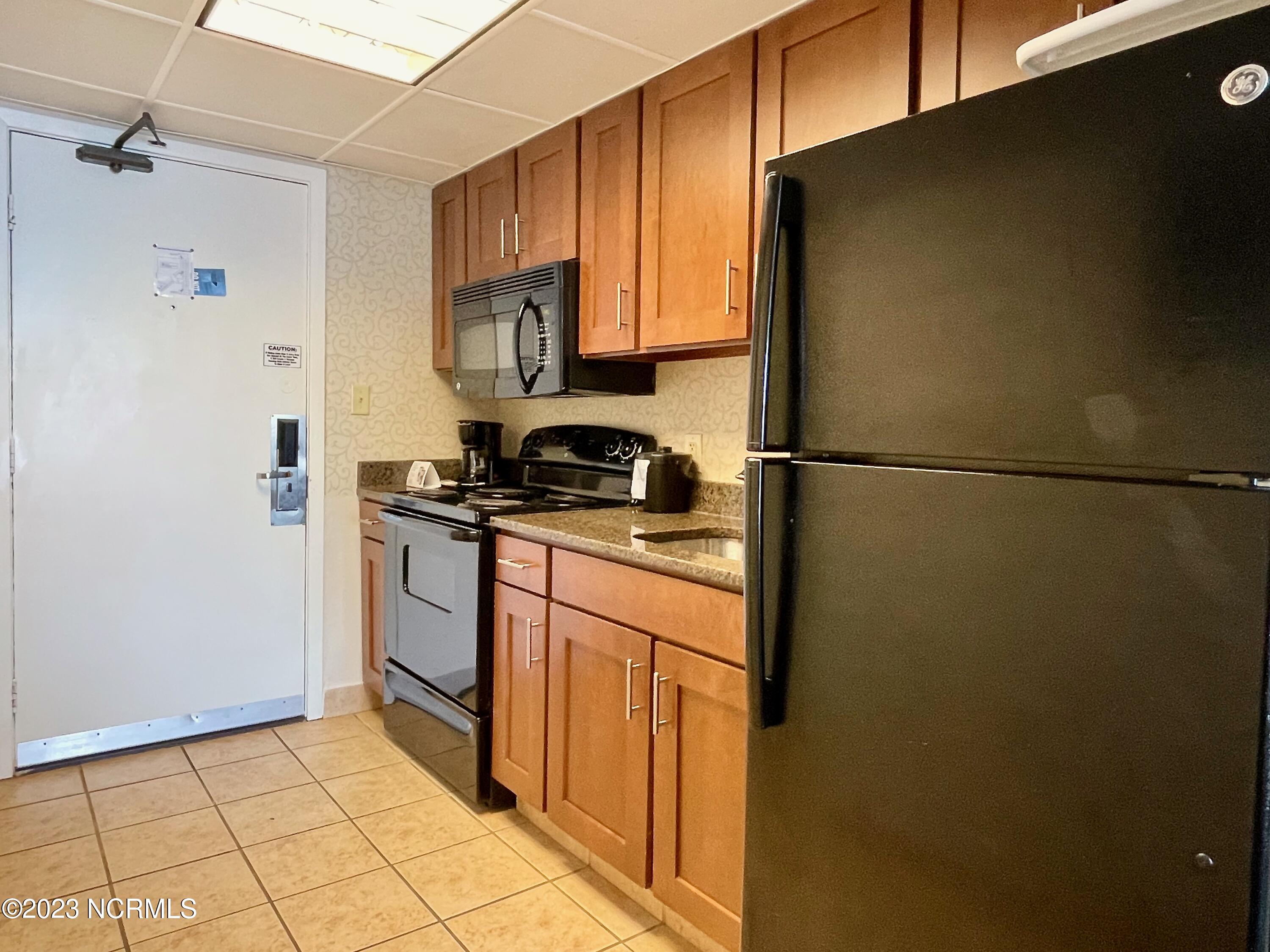 1105 S Ocean Boulevard 940 Property Photo 9