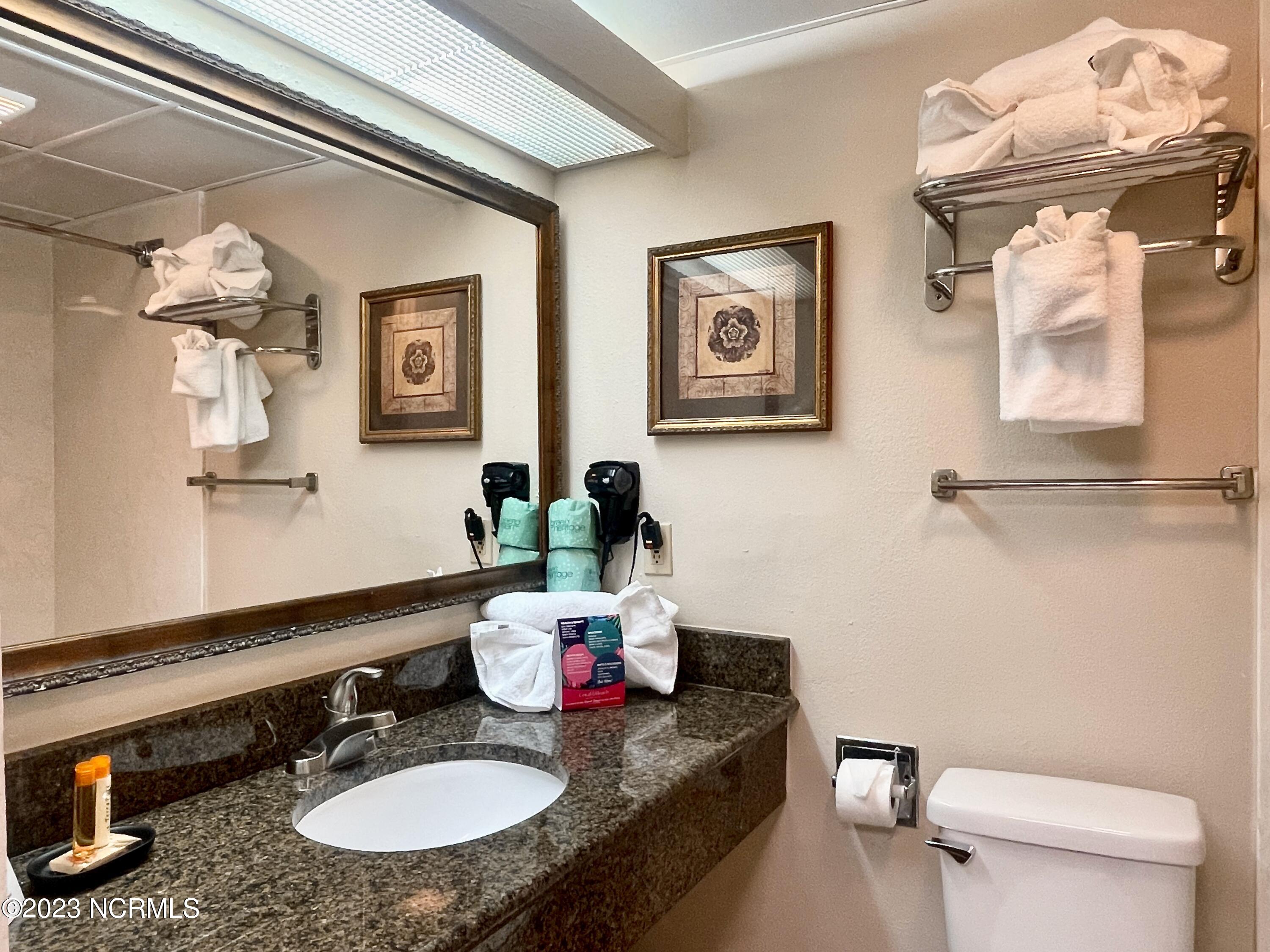 1105 S Ocean Boulevard 940 Property Photo 11