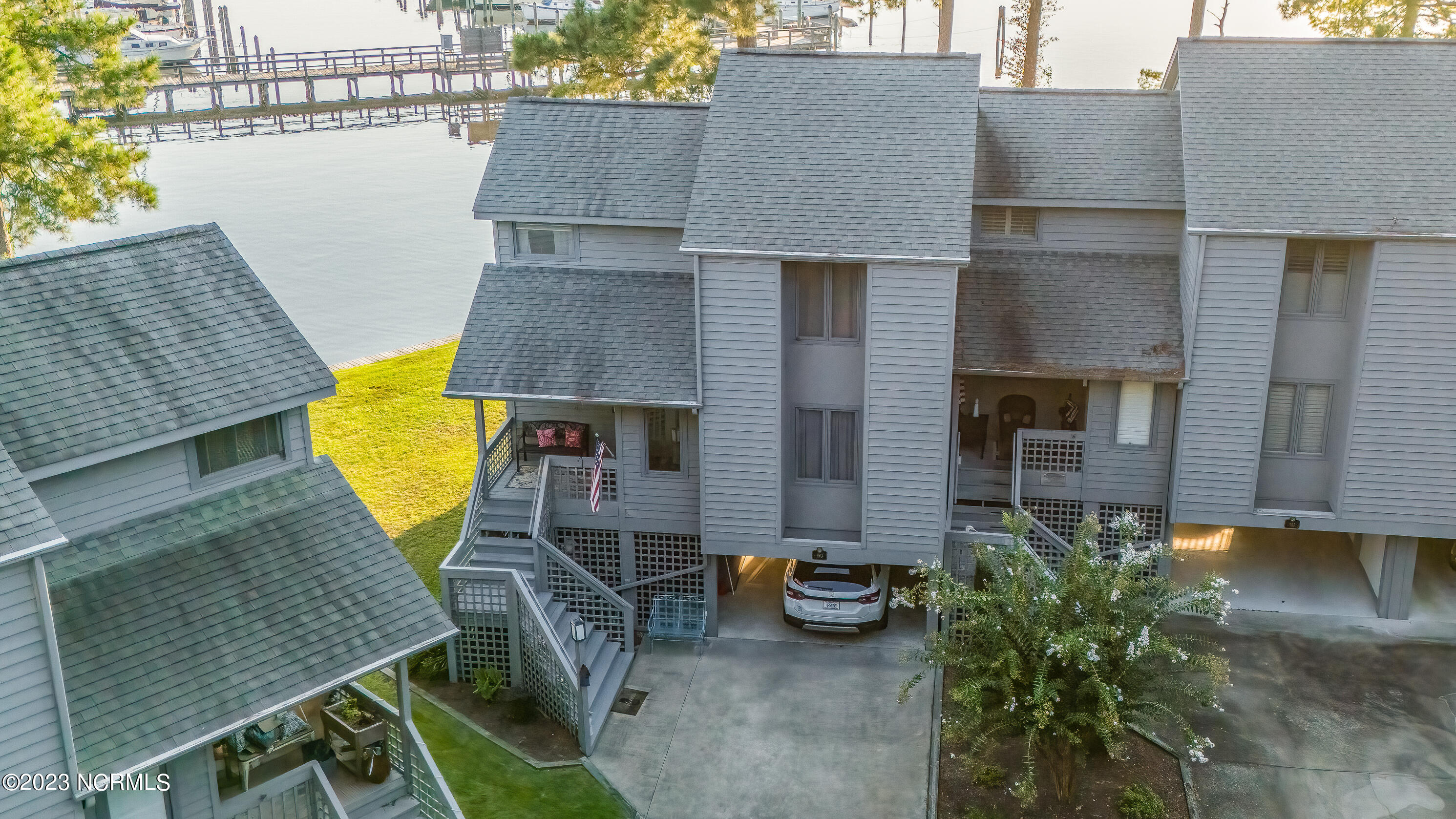 150 Riverboat Drive Property Photo 1