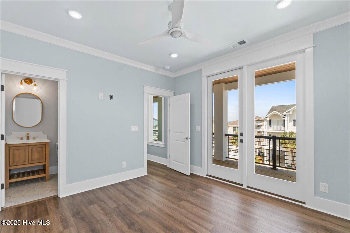13 Dare Street Property Photo 35