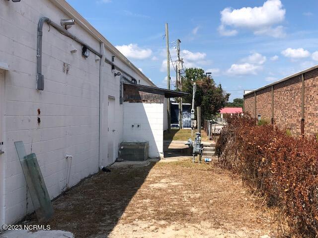208 Henderson Drive Property Photo 8