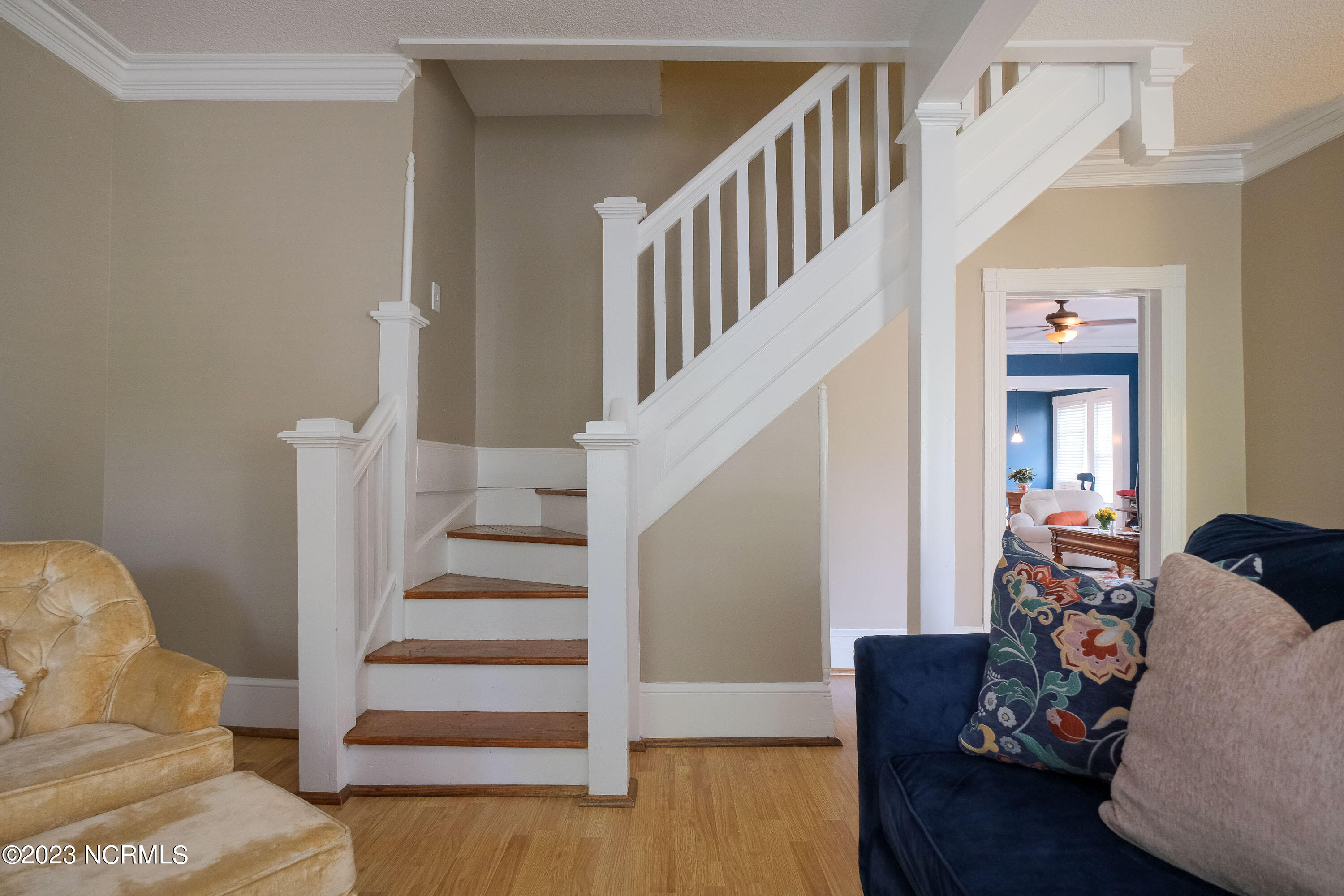 111 S Oakum Street Property Photo 22