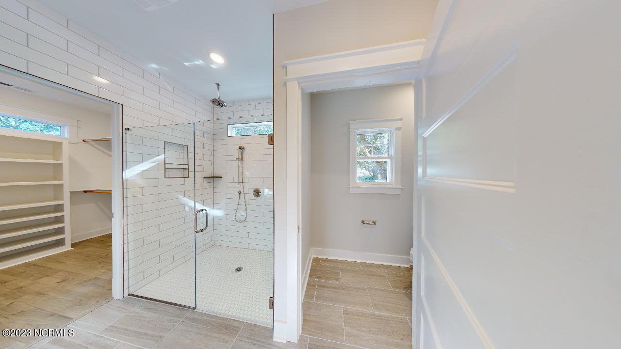 2090 Greenside Manor Drive L-39 Property Photo 15