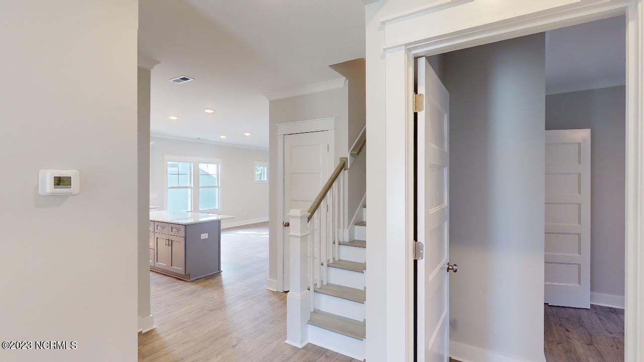 2090 Greenside Manor Drive L-39 Property Photo 18