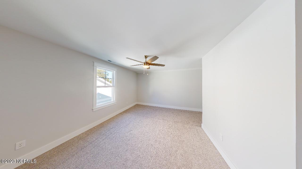2090 Greenside Manor Drive L-39 Property Photo 24