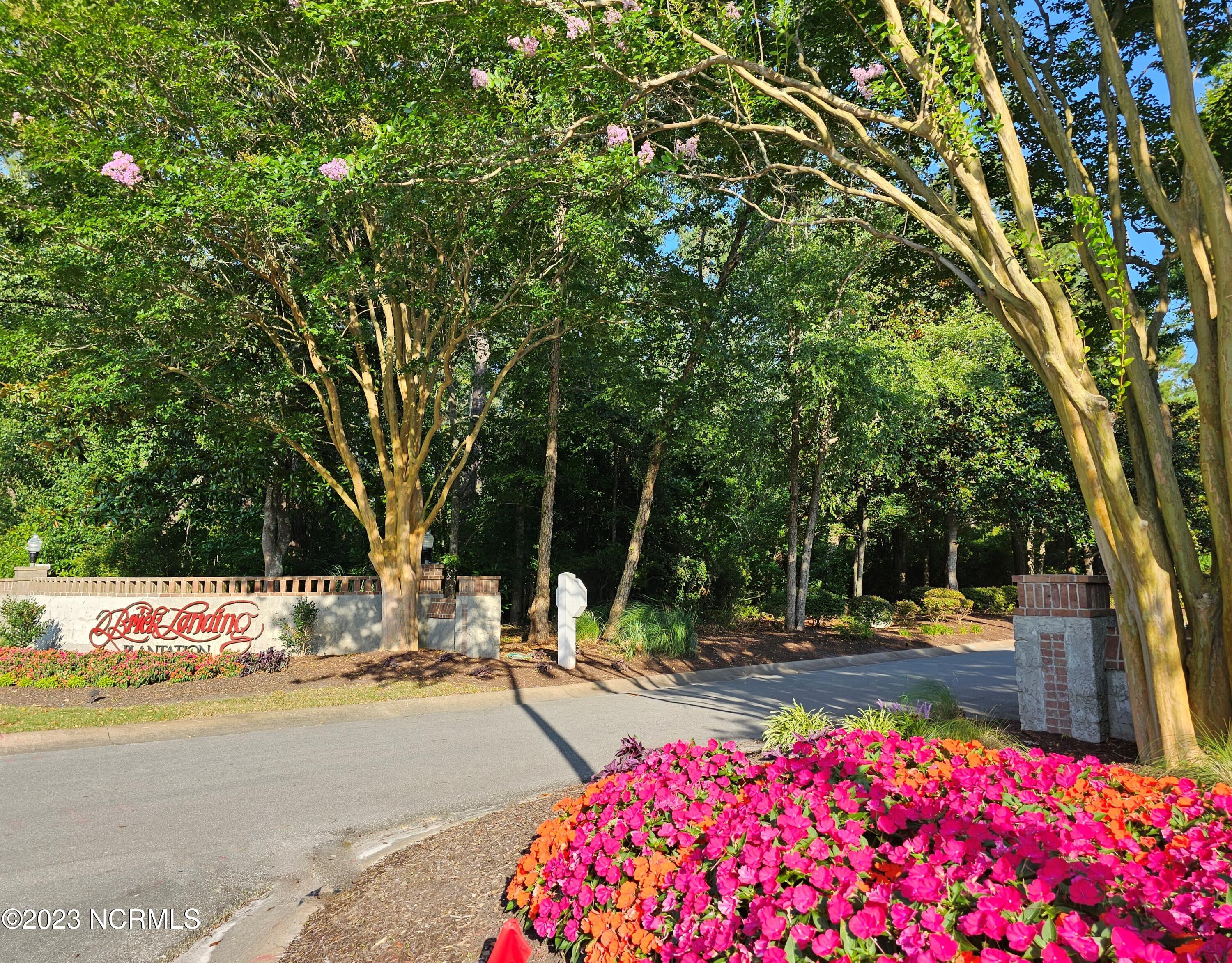 2090 Greenside Manor Drive L-39 Property Photo 29