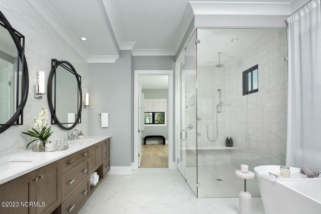 4001 Dauntless Lane Property Photo 9