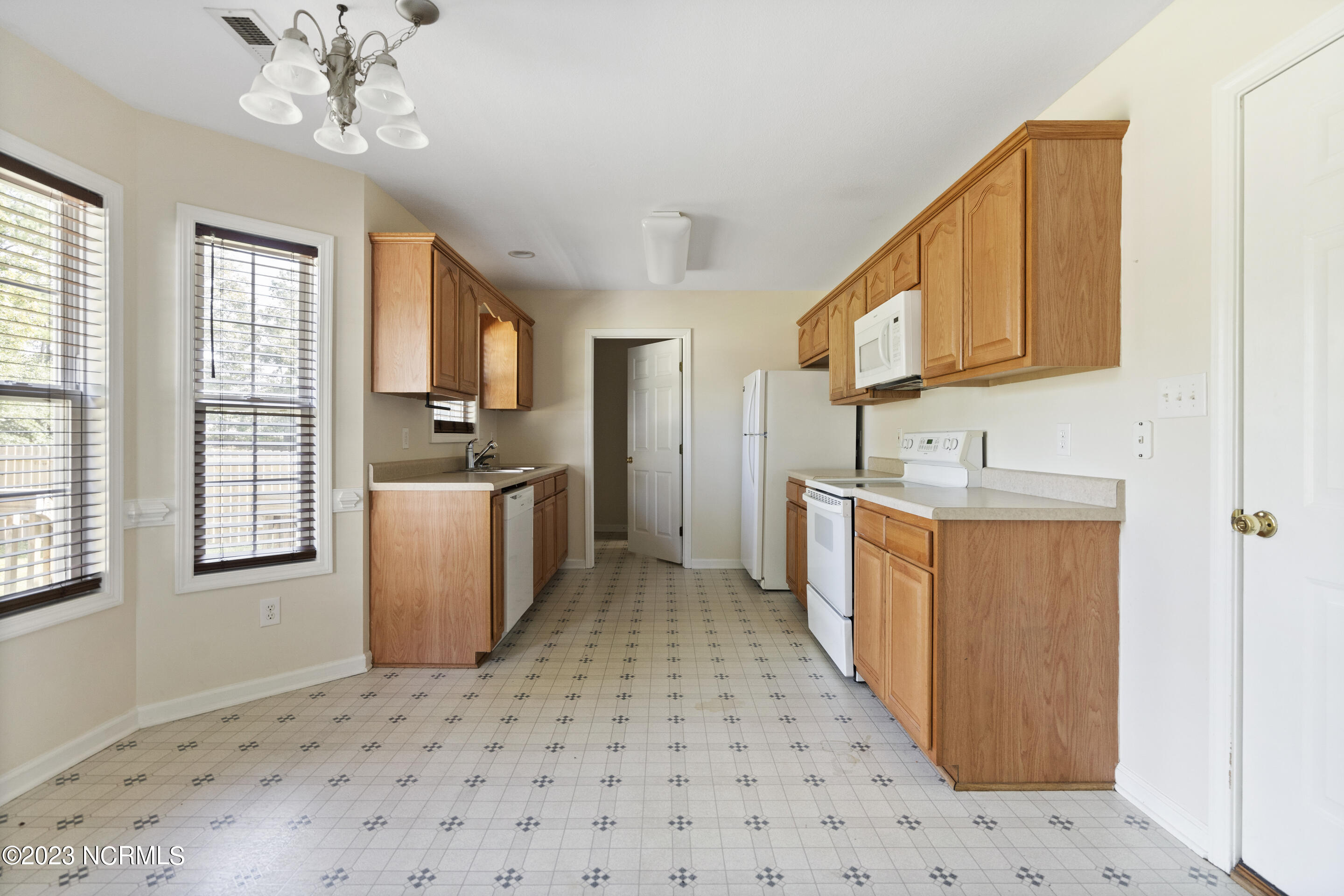 127 Secretariat Drive Property Photo 21